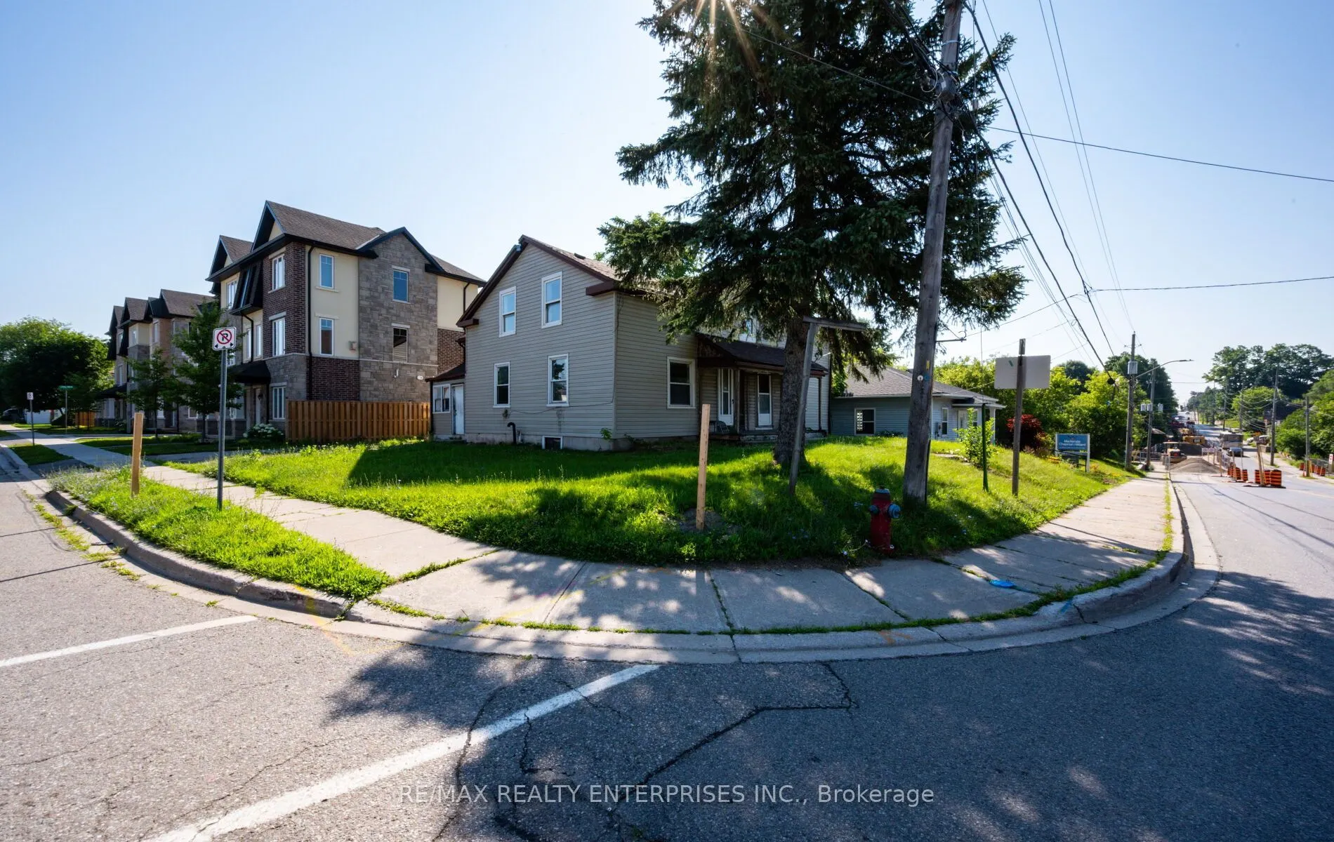 29 Main Street S #27A