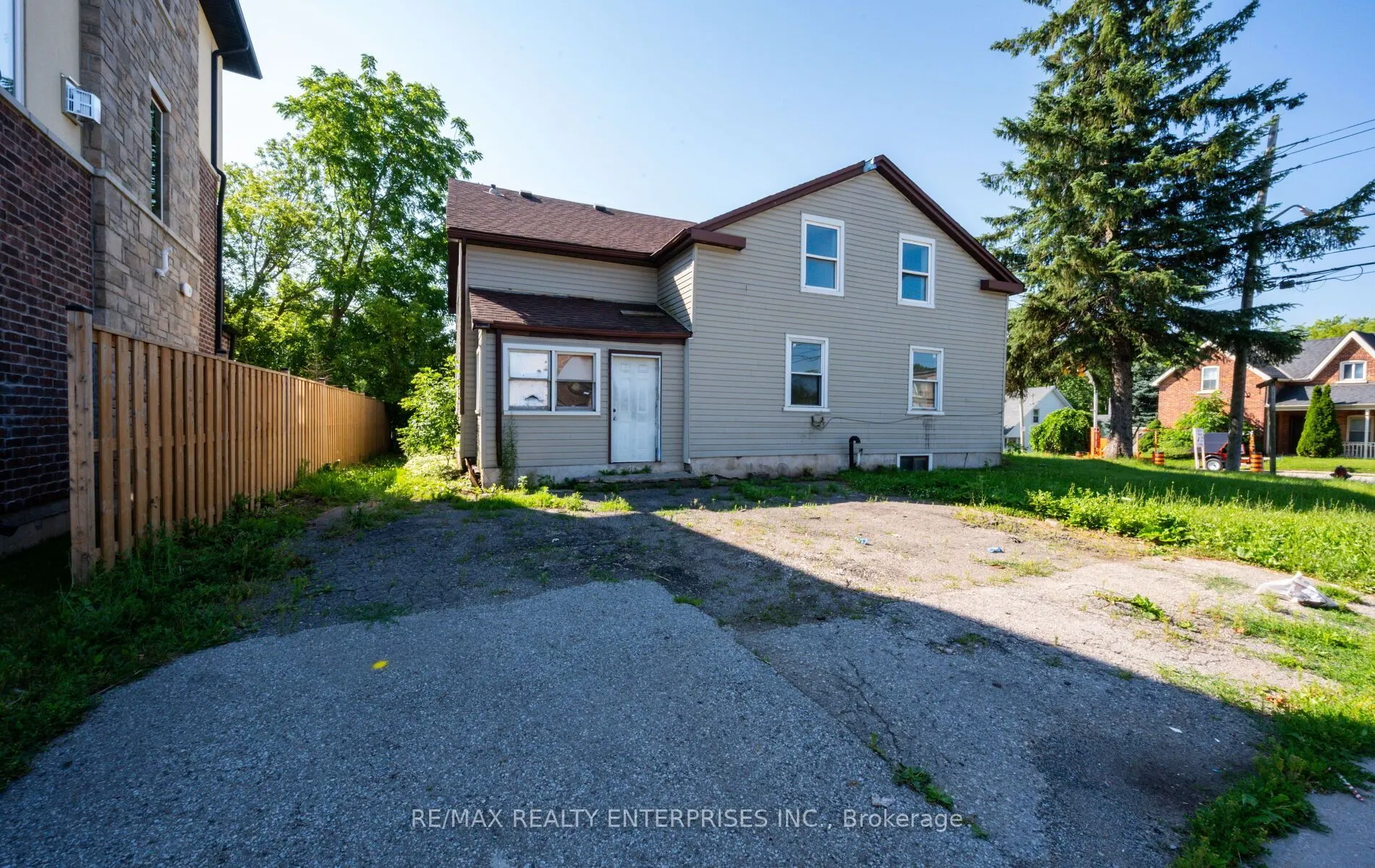 29 Main Street S #27A