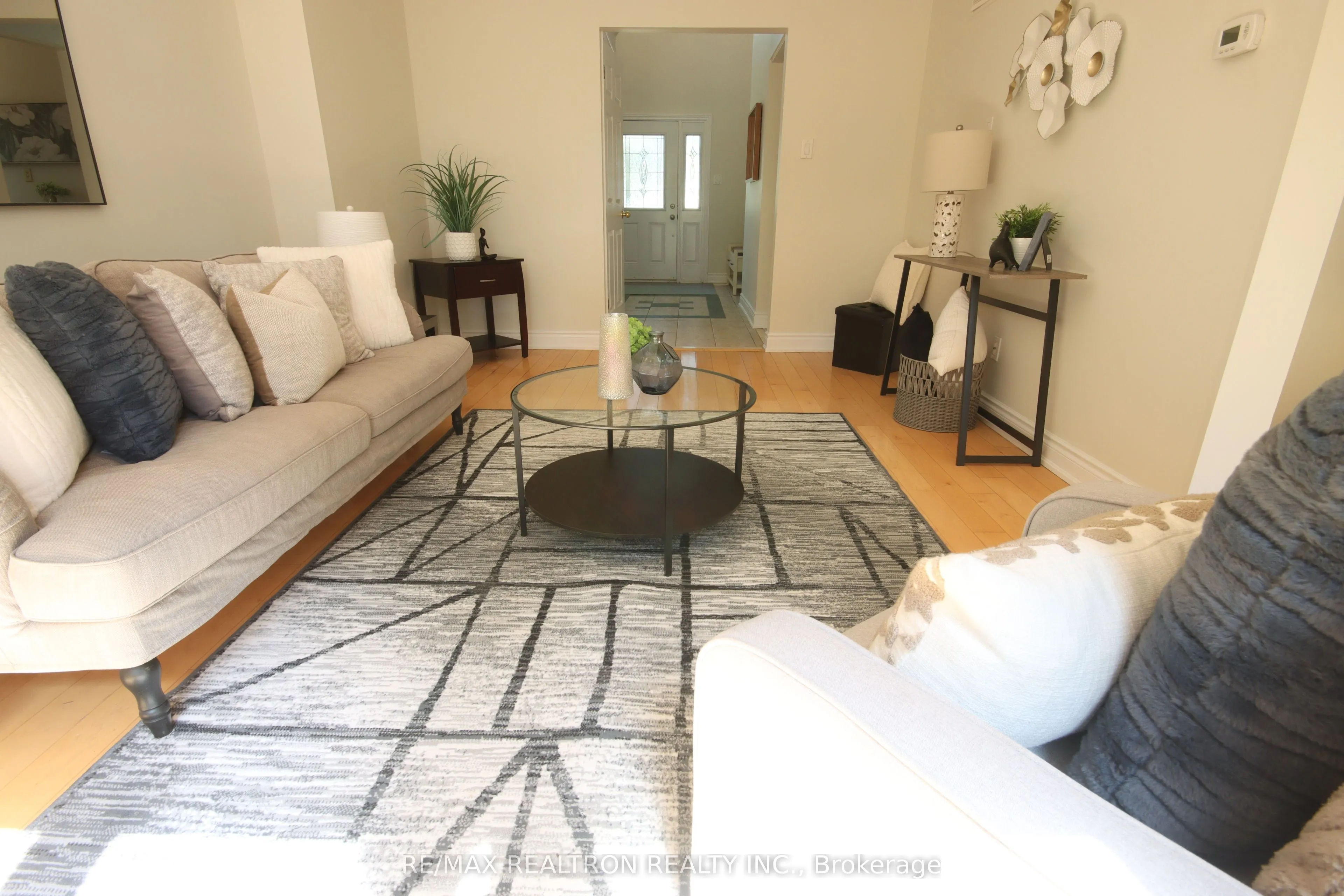 4272 Gayling Gardens