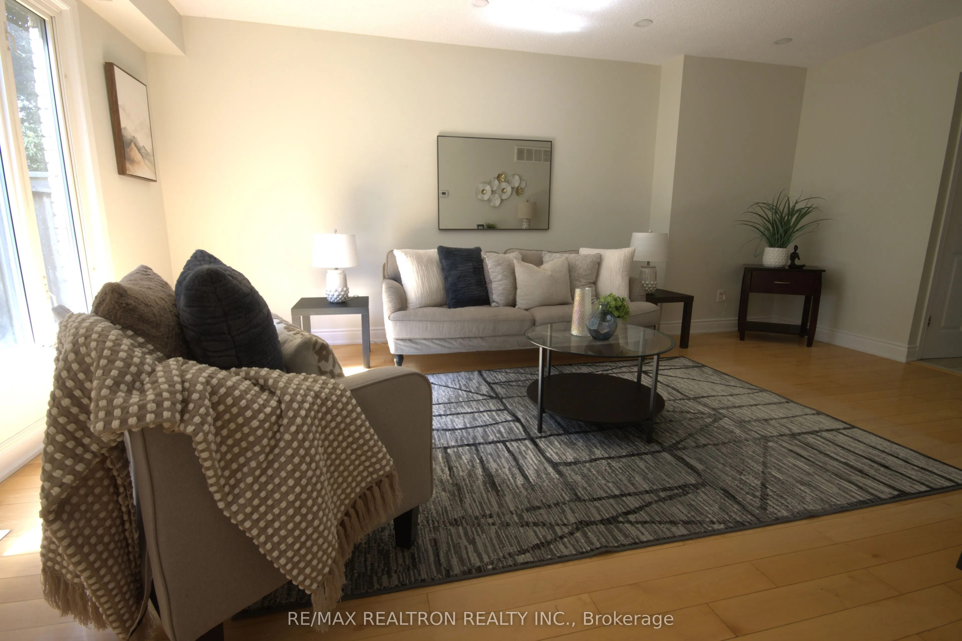 4272 Gayling Gardens