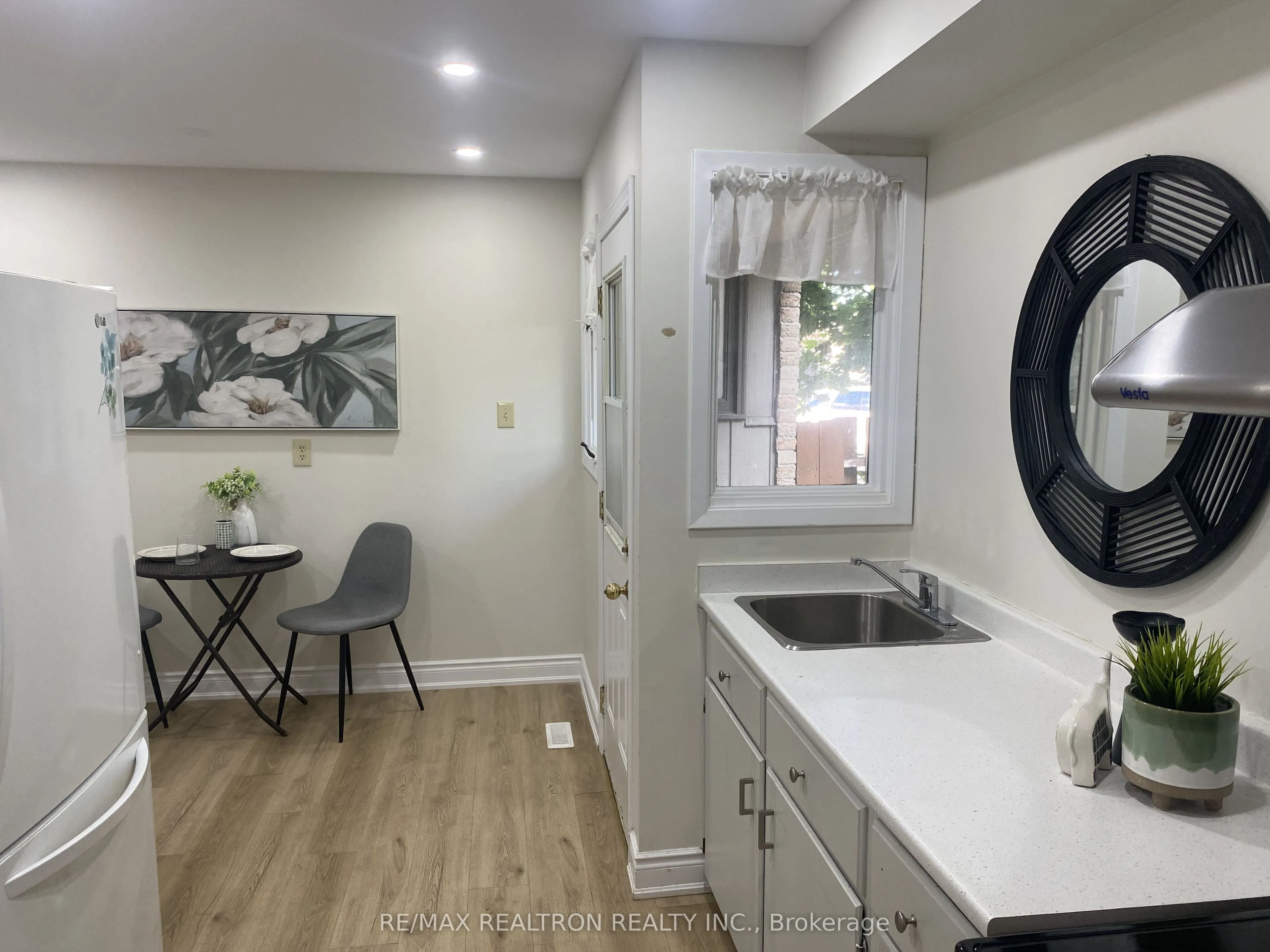4272 Gayling Gardens