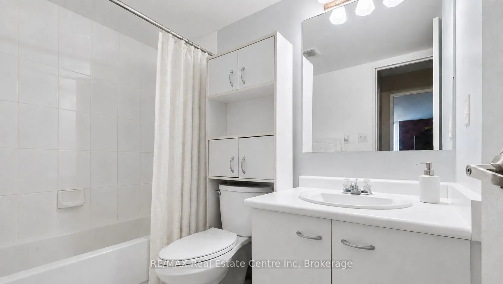 155 HILLCREST Avenue #302