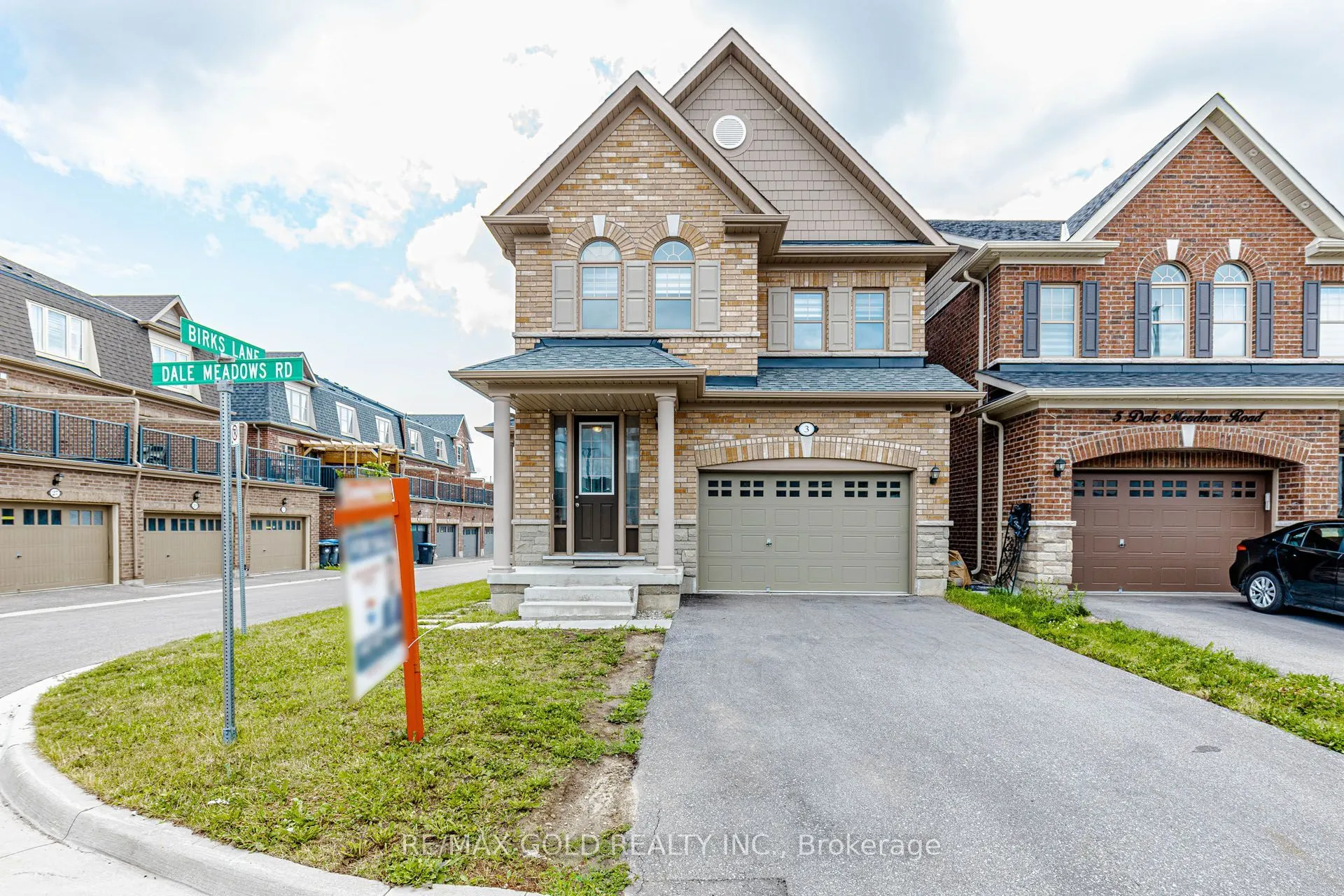3 DALE MEADOWS Road