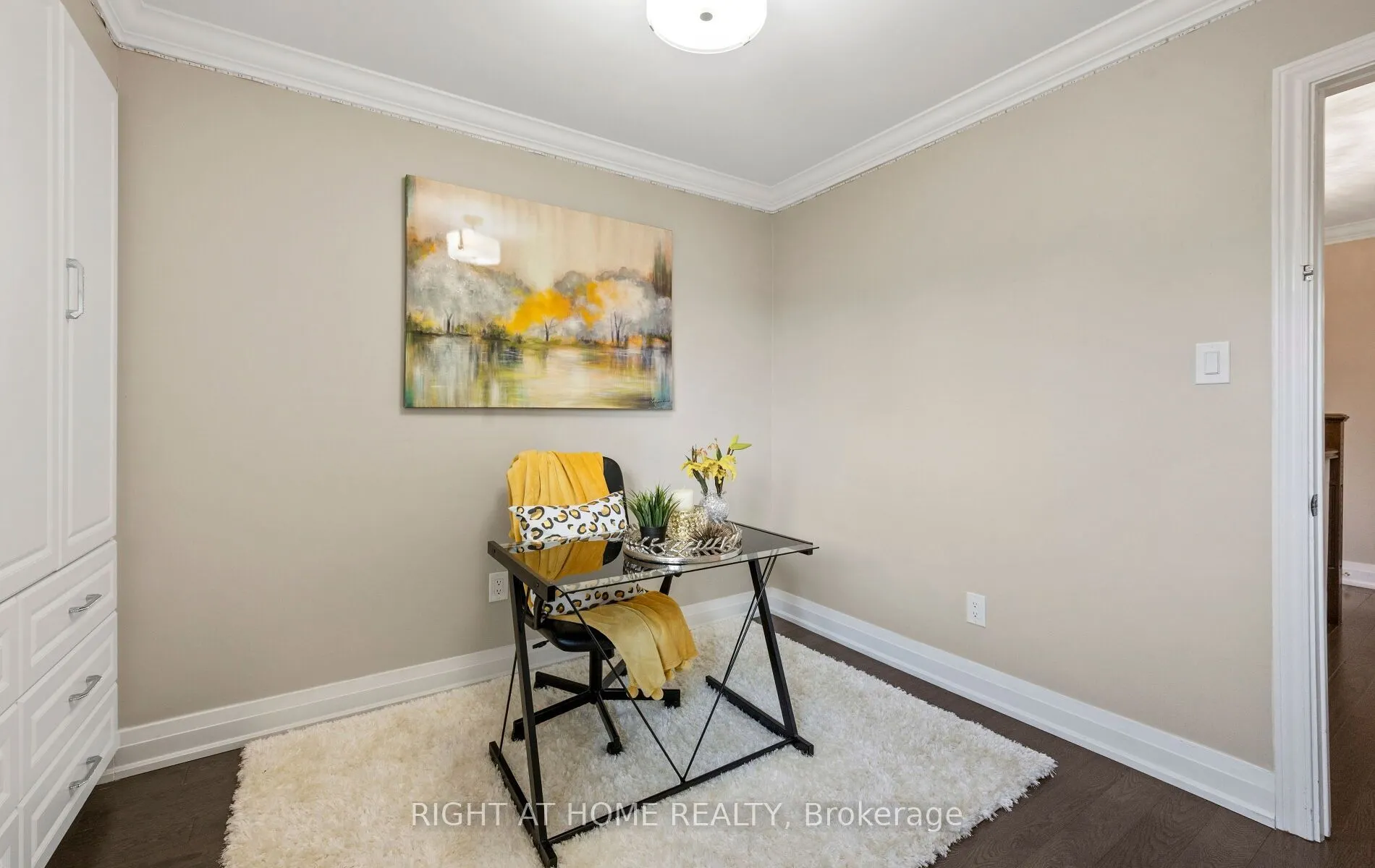 5491 Schueller Crescent
