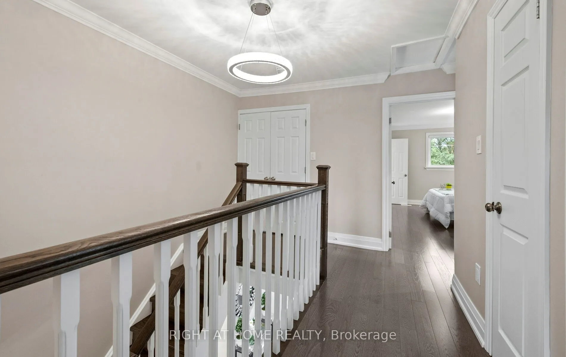 5491 Schueller Crescent