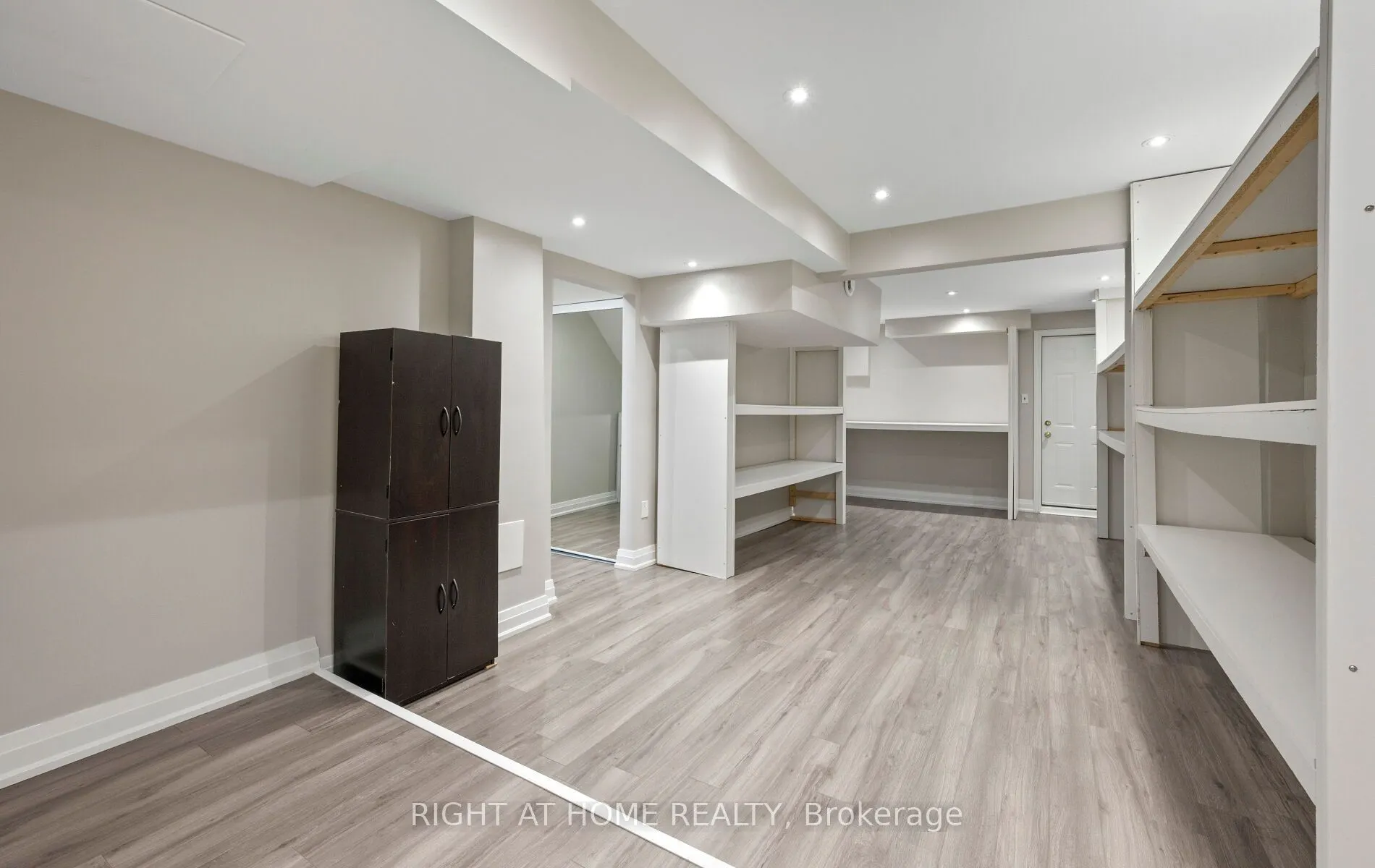 5491 Schueller Crescent