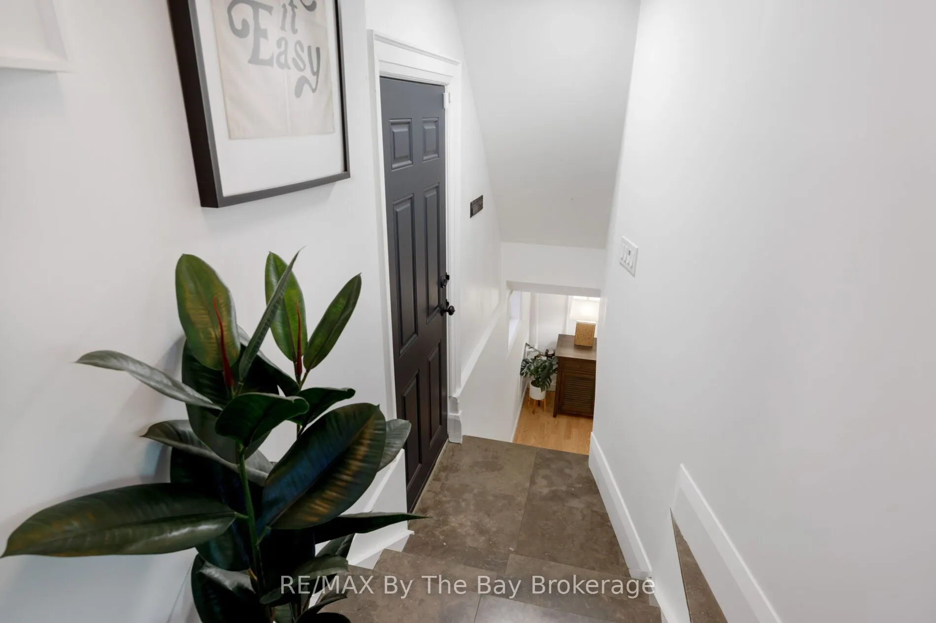 44 Rambert Crescent