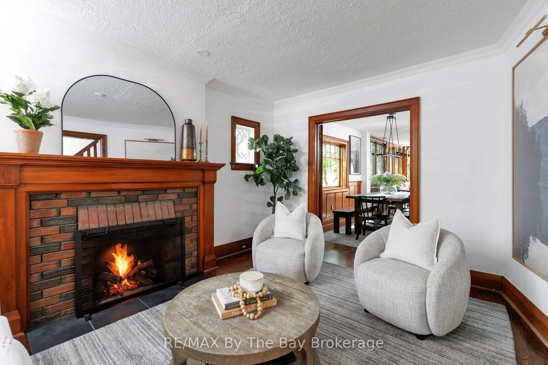 44 Rambert Crescent