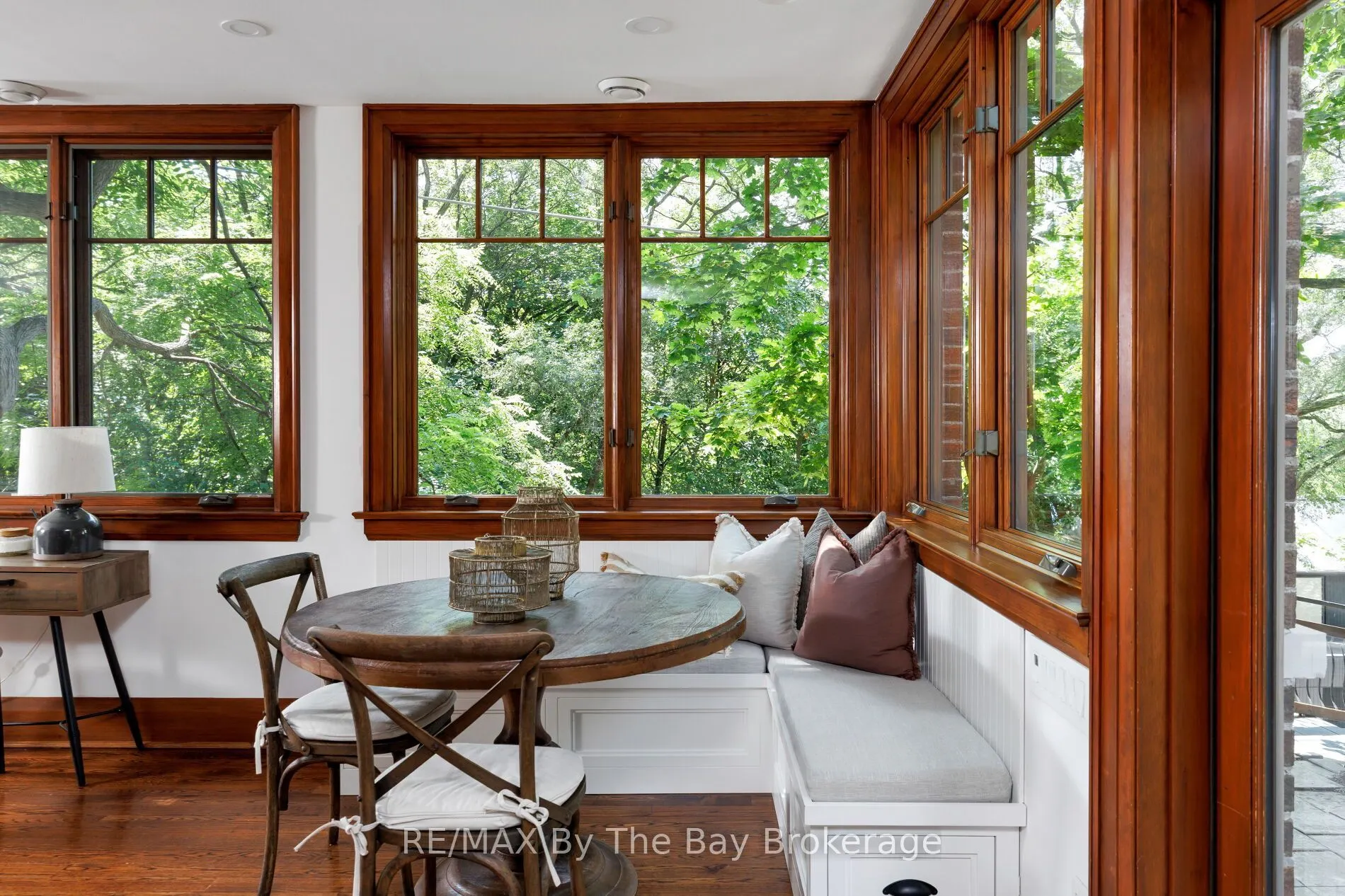 44 Rambert Crescent