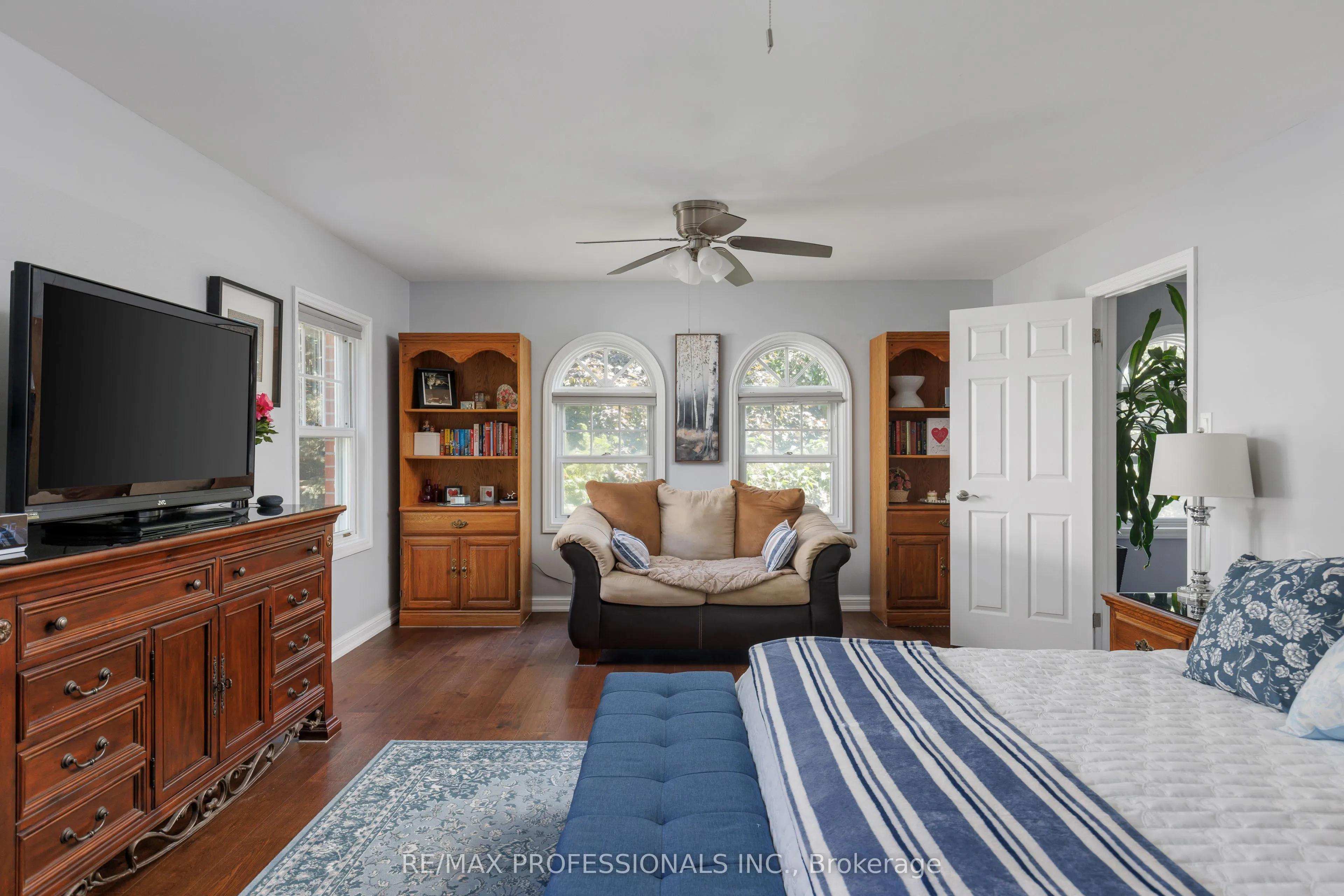 106 Rathburn Road