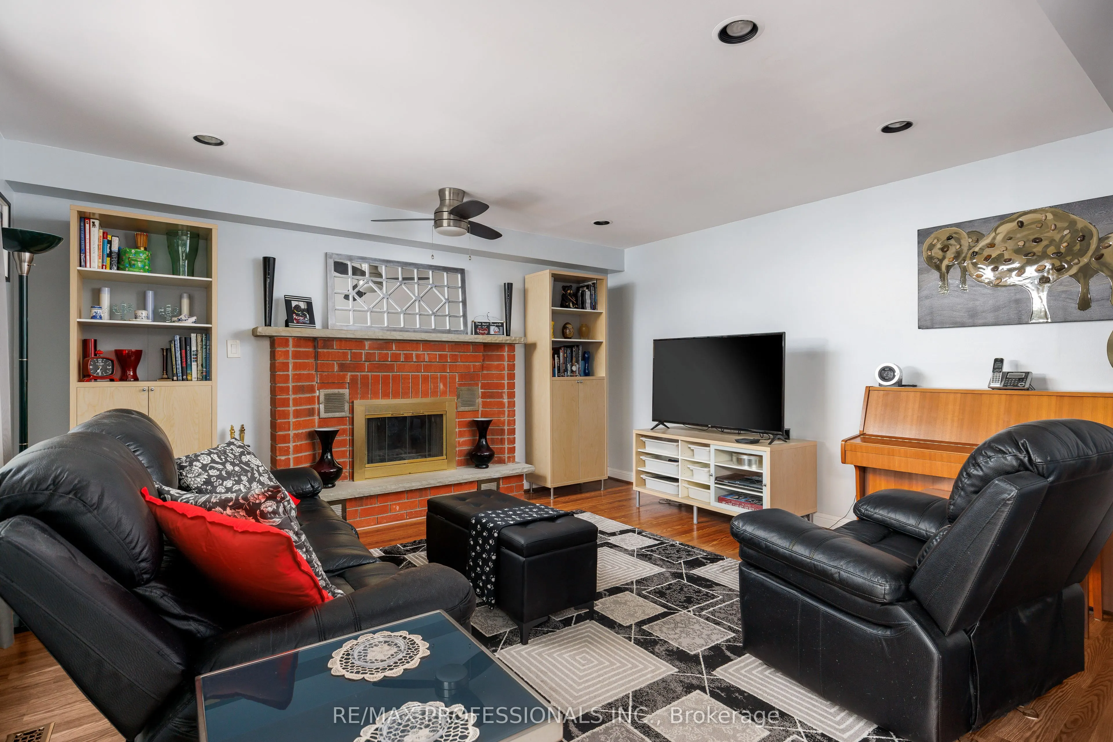 106 Rathburn Road