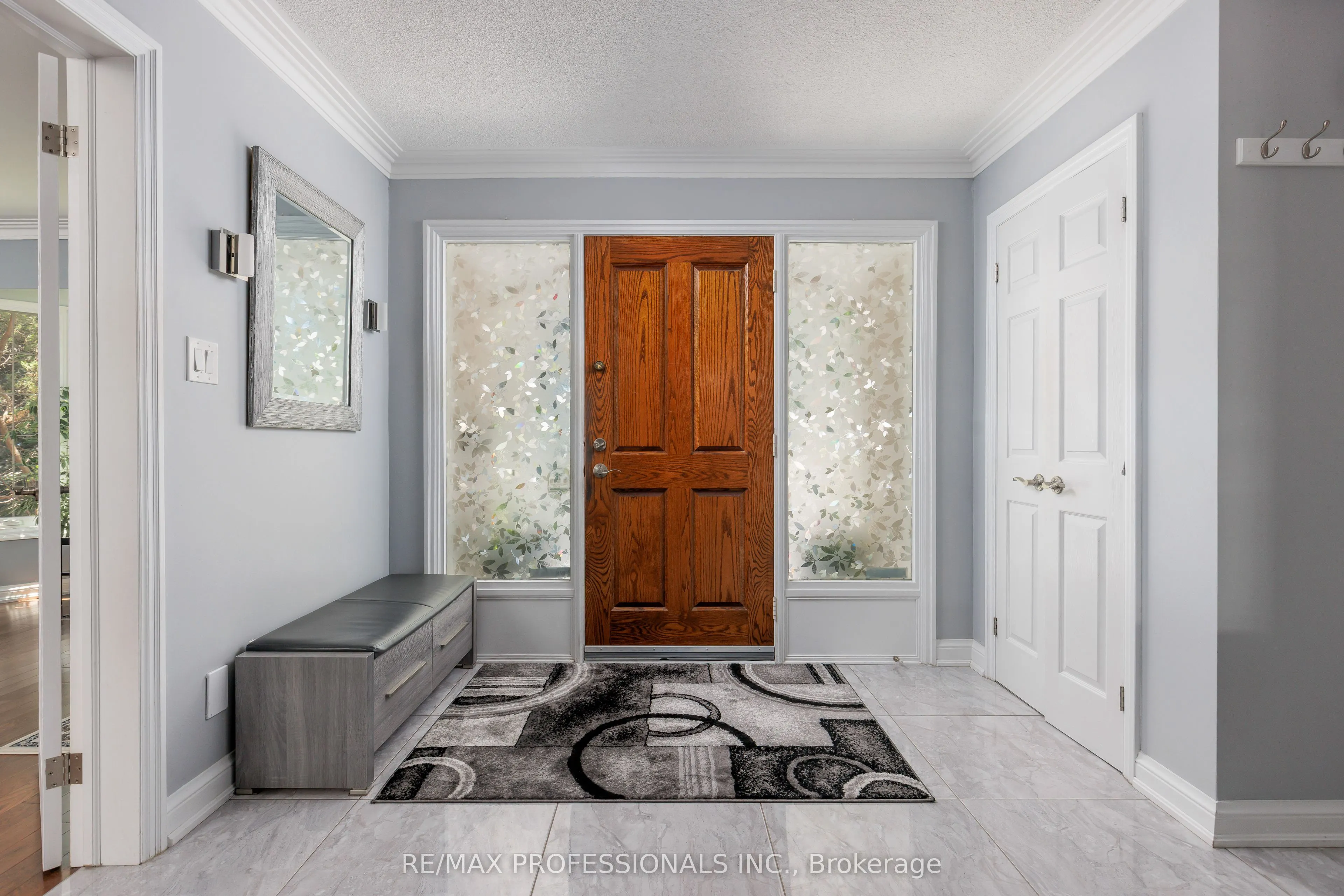 106 Rathburn Road