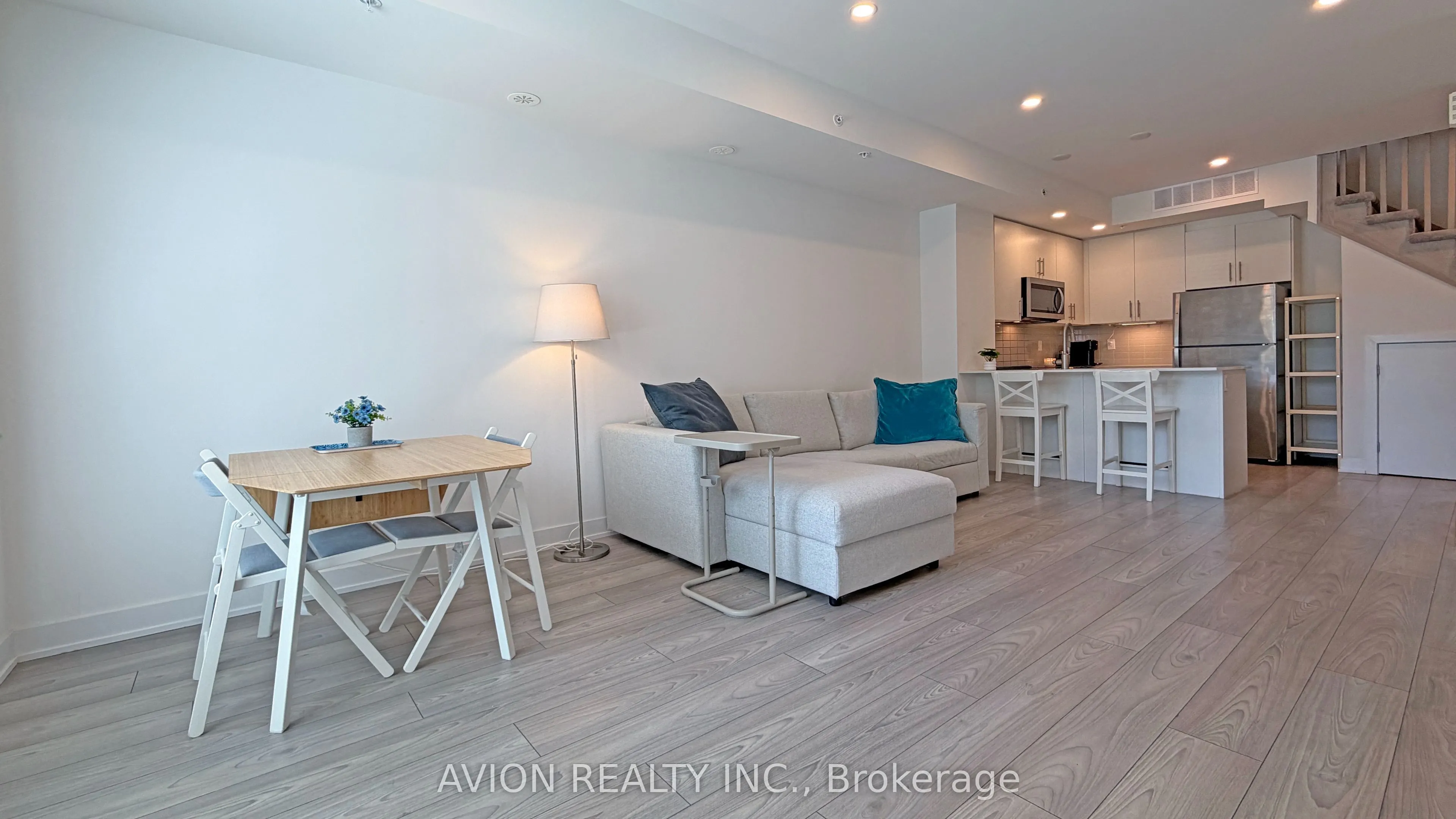 3473 Widdicombe Way #8