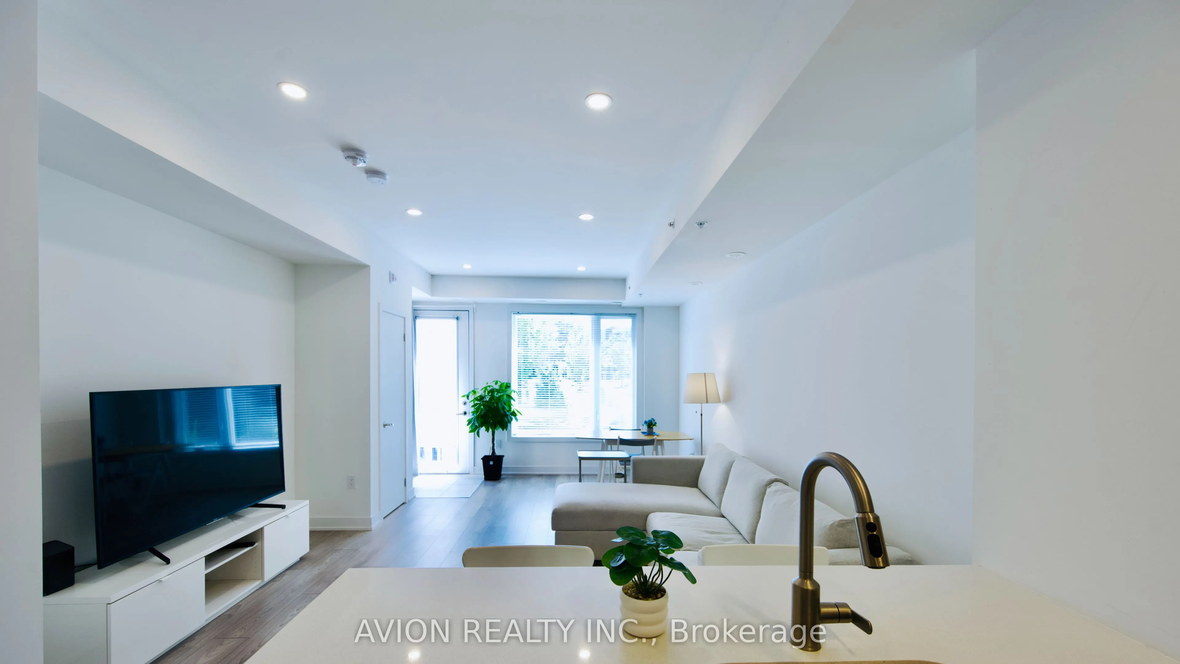 3473 Widdicombe Way #8