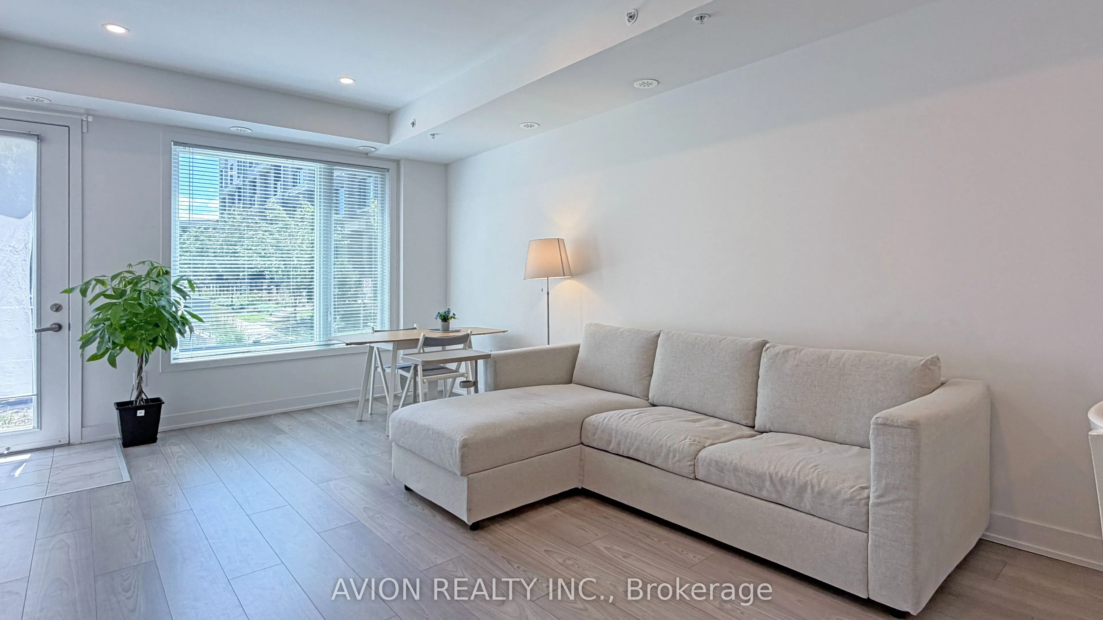 3473 Widdicombe Way #8