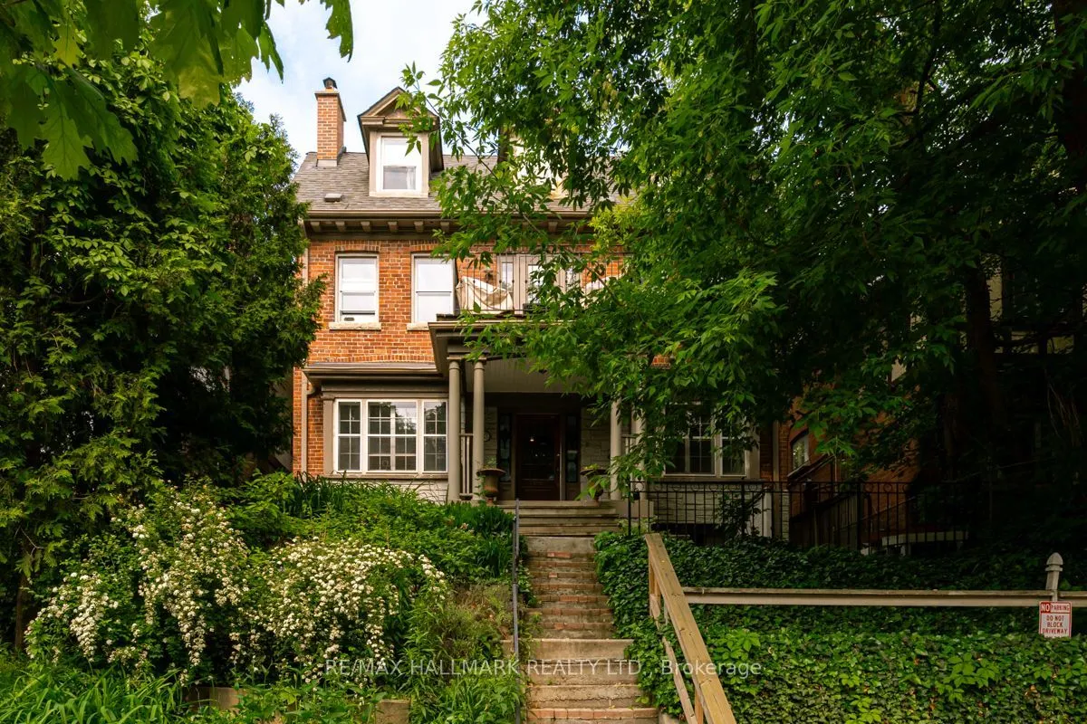483 Parkside Drive #Lower