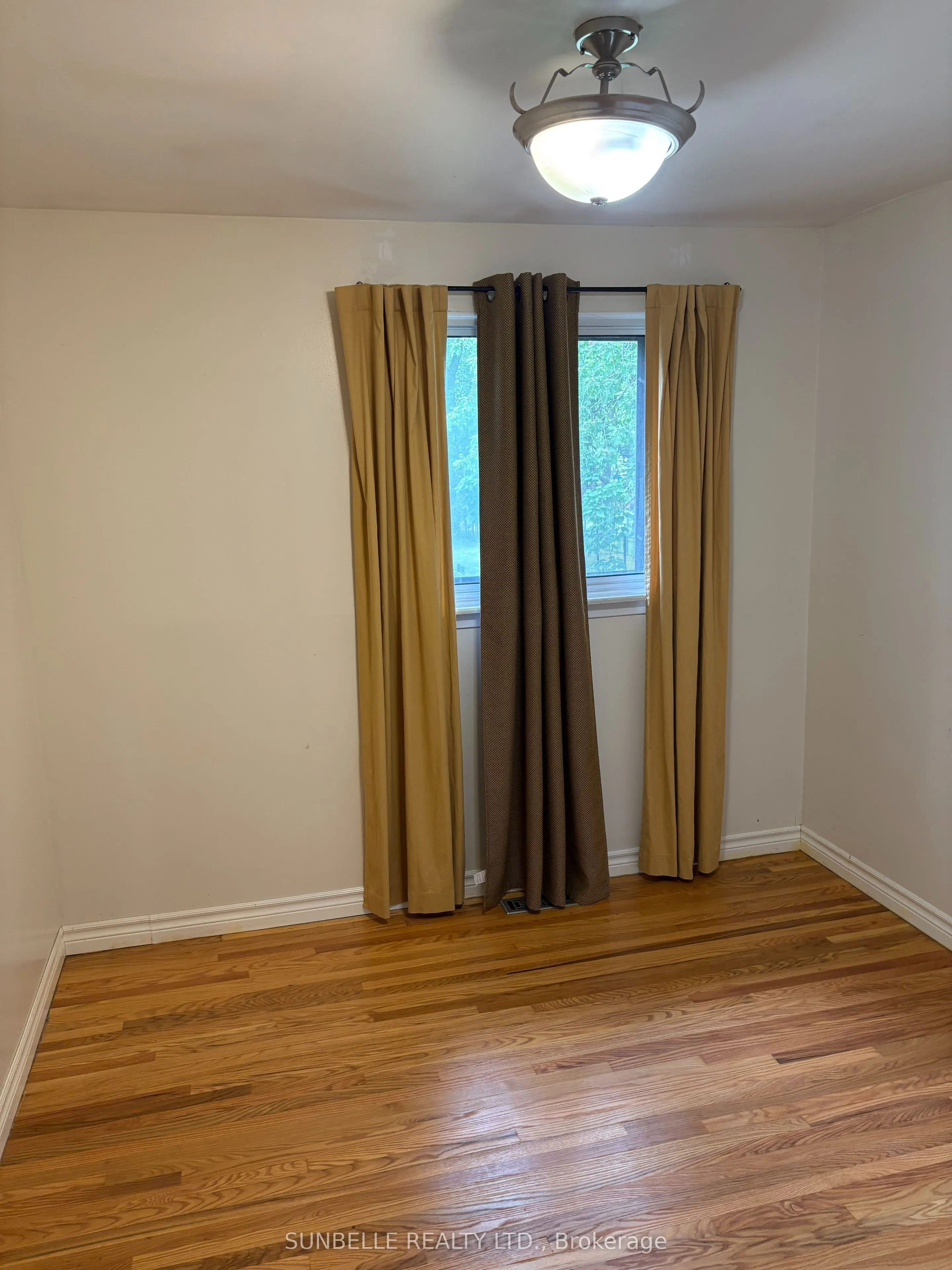 42 Fleetwood Crescent #71