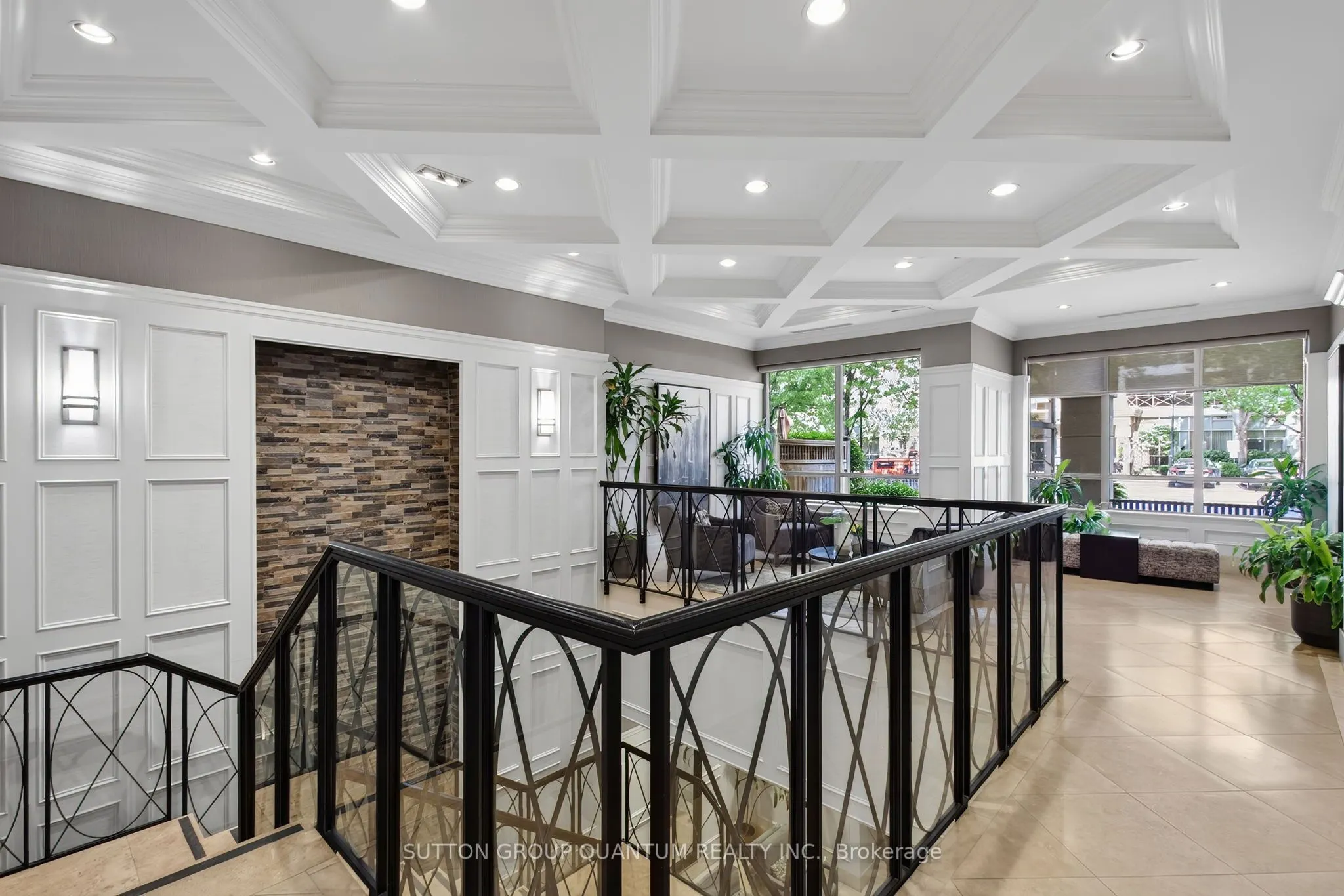 5233 Dundas Street W #723