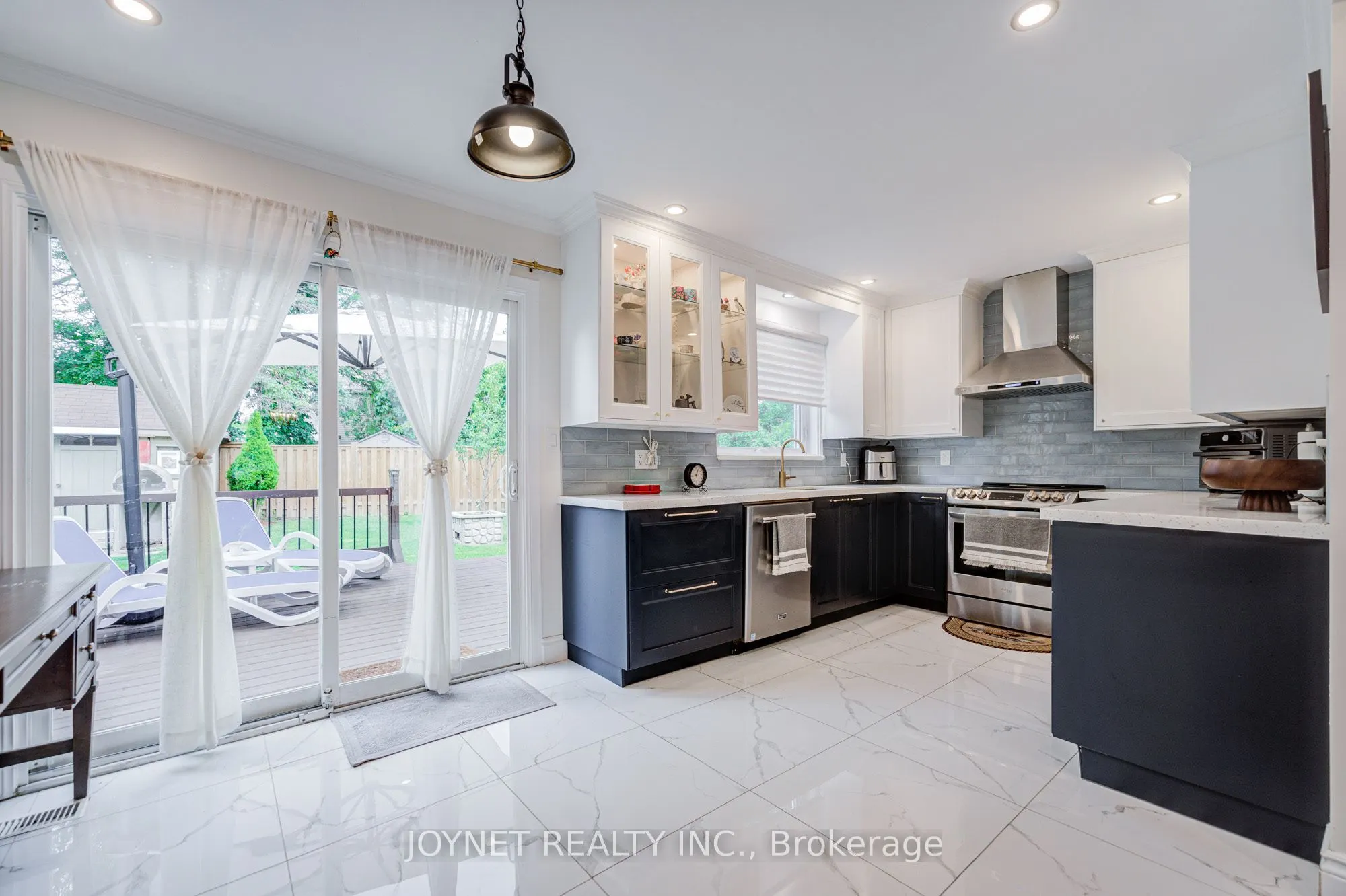 3027 Glace Bay Road