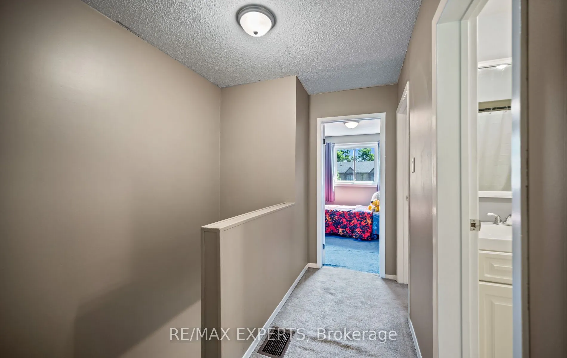 161 Moregate Crescent #15