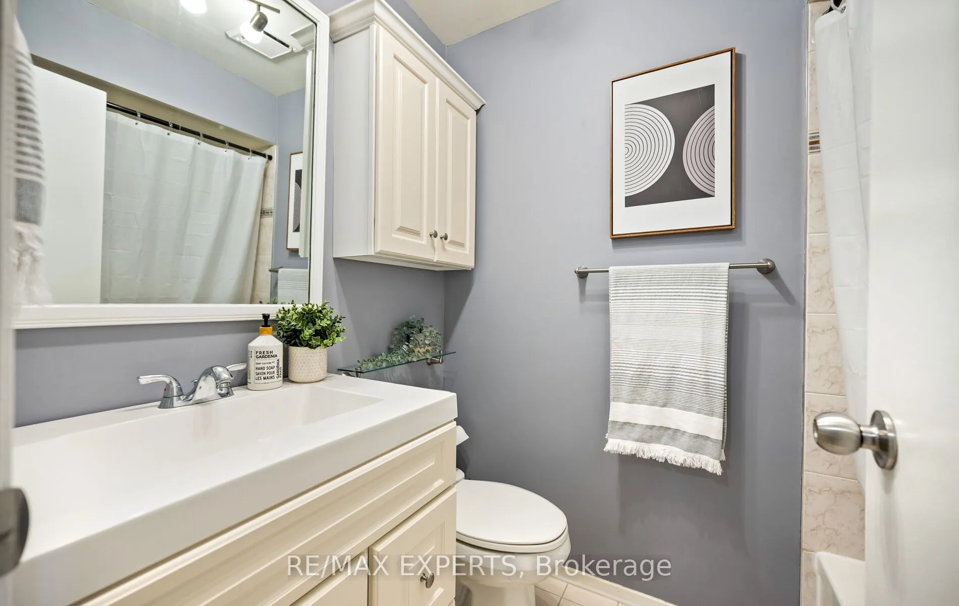 161 Moregate Crescent #15