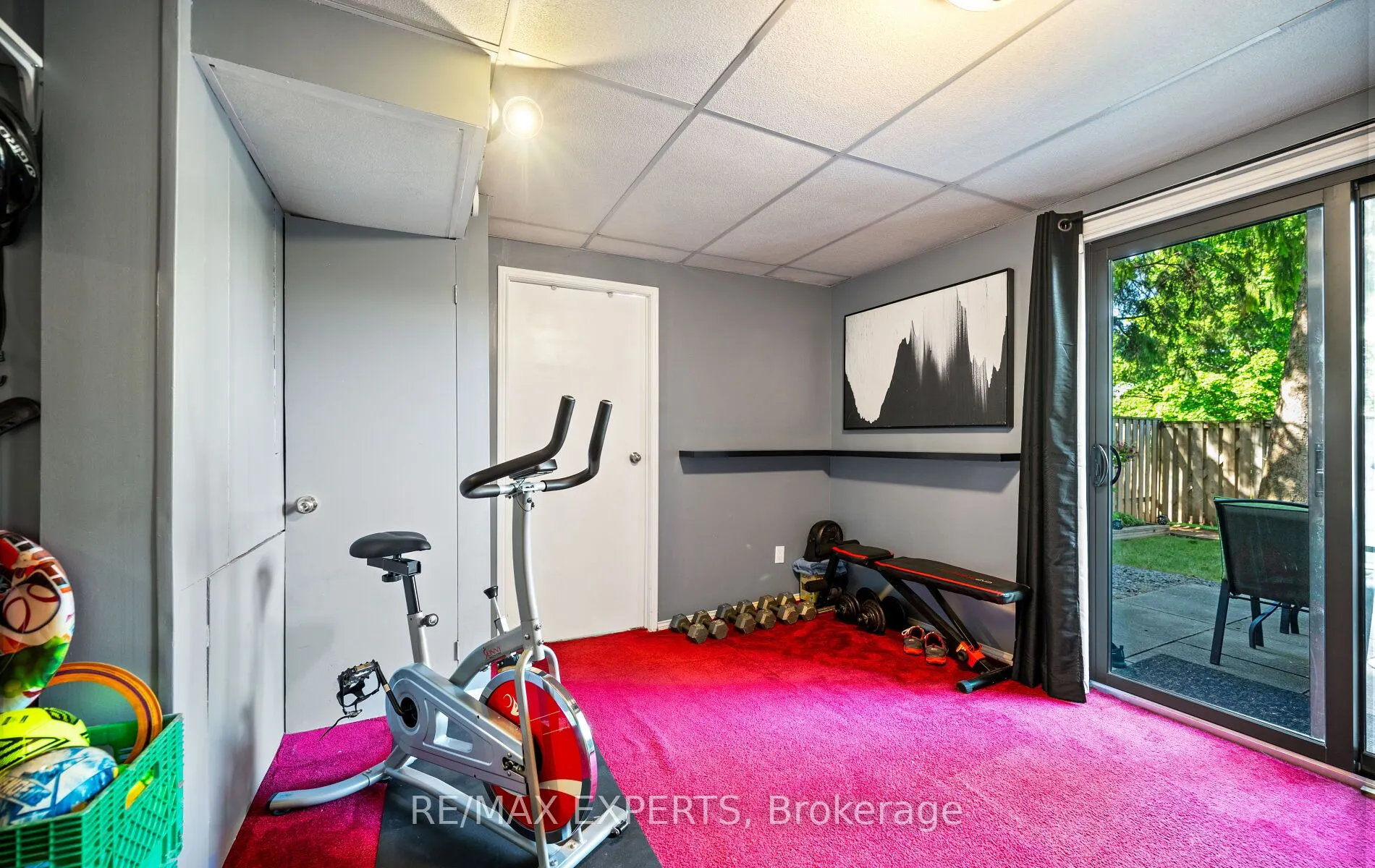 161 Moregate Crescent #15