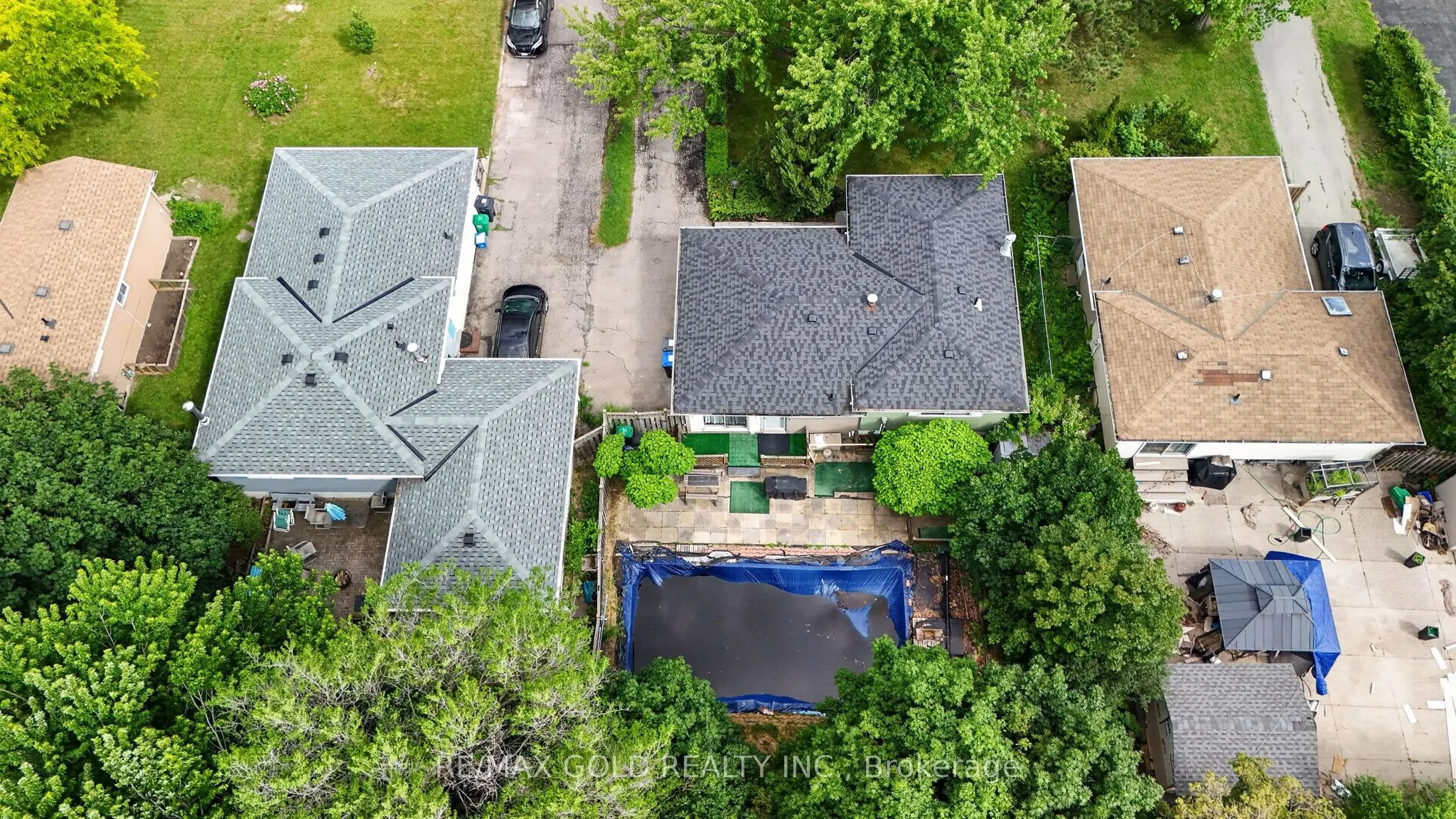 129 Folkstone Crescent