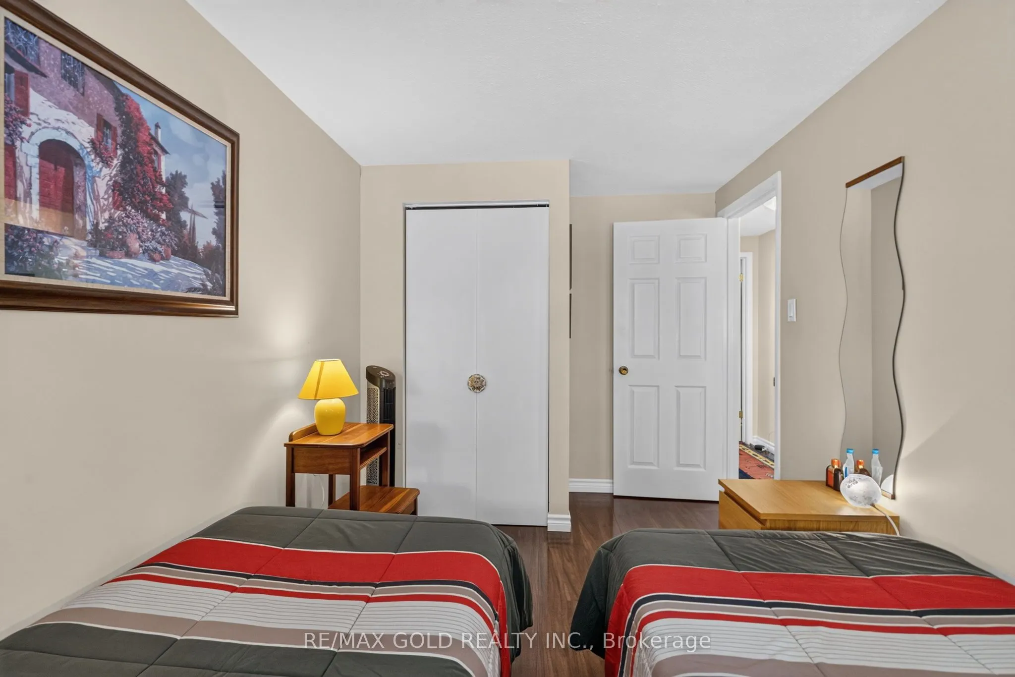 129 Folkstone Crescent