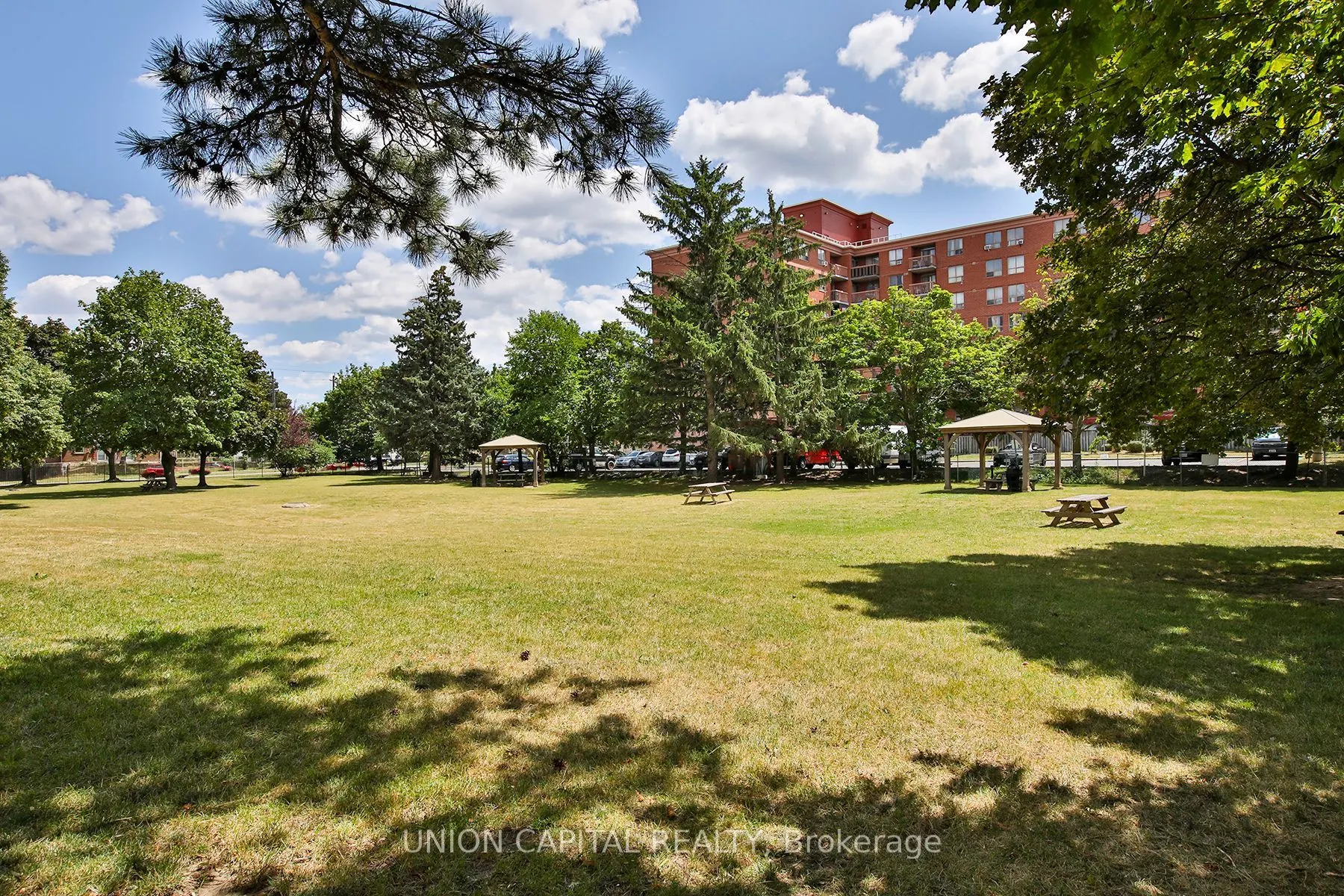 5 Frith Road #711