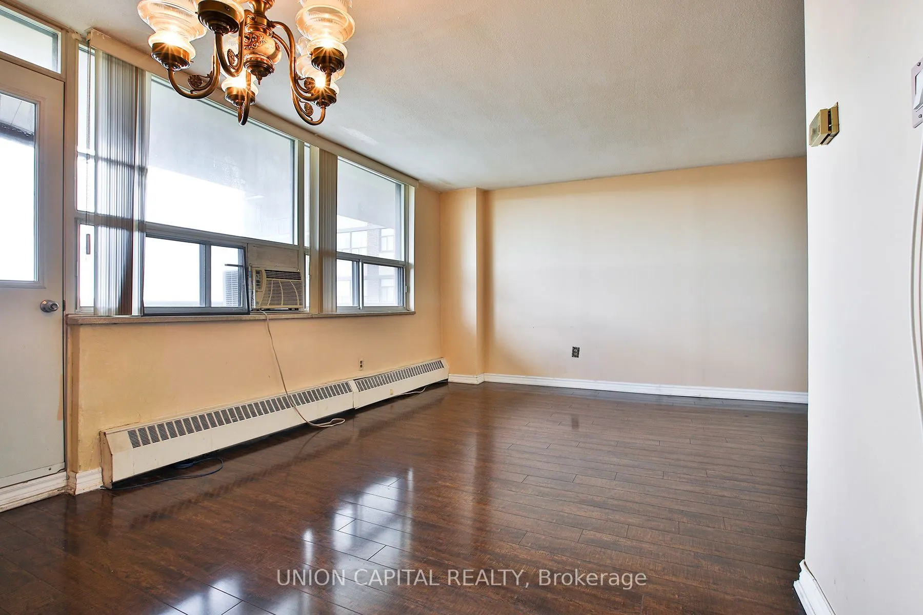 5 Frith Road #711