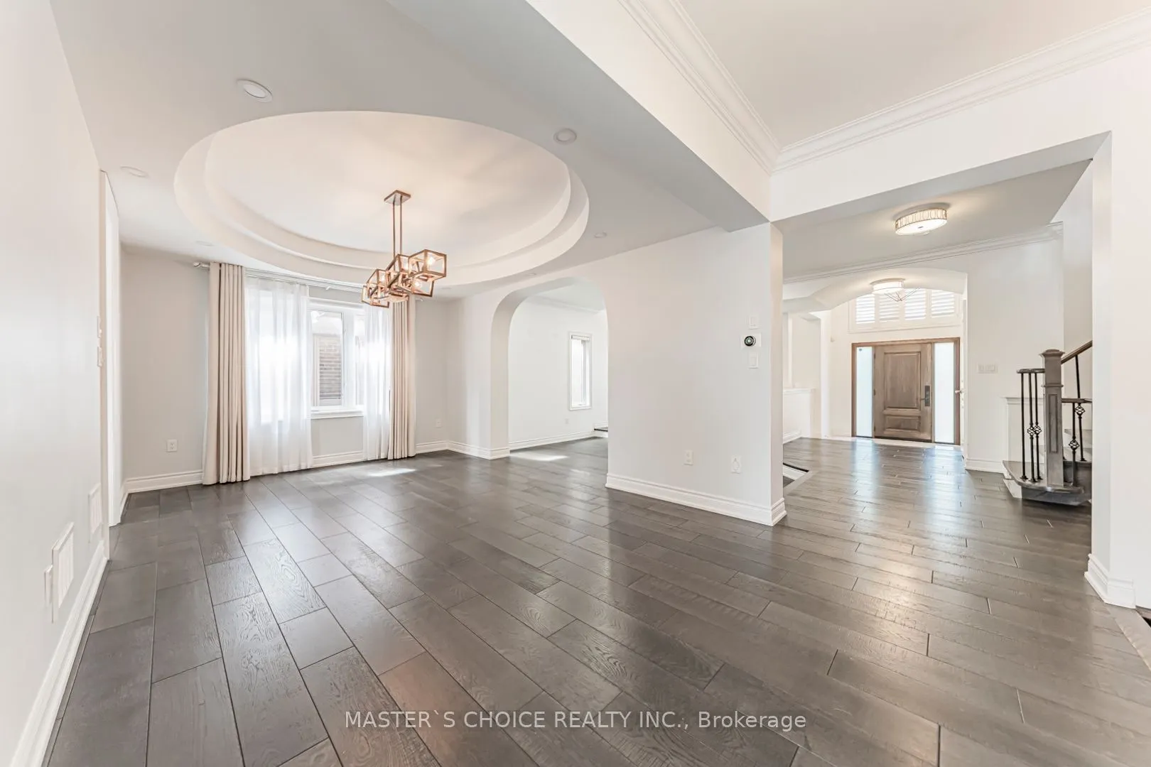 2357 Rideau Drive