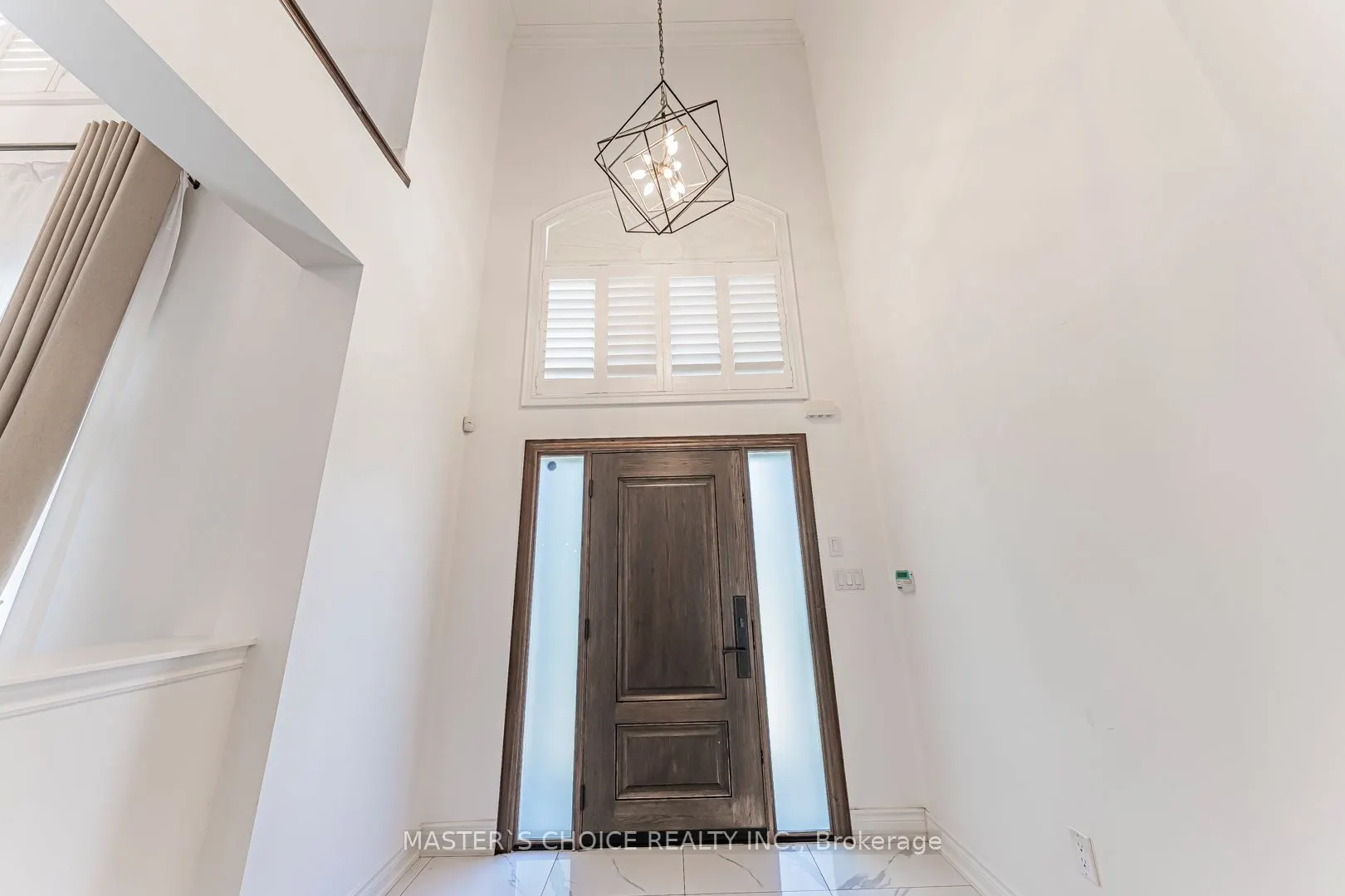2357 Rideau Drive