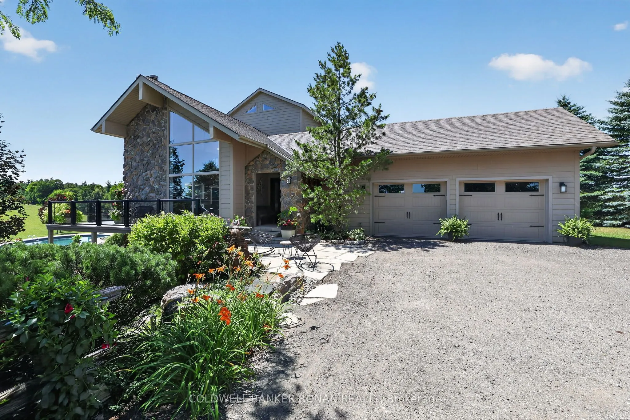 18250 Duffy's Lane