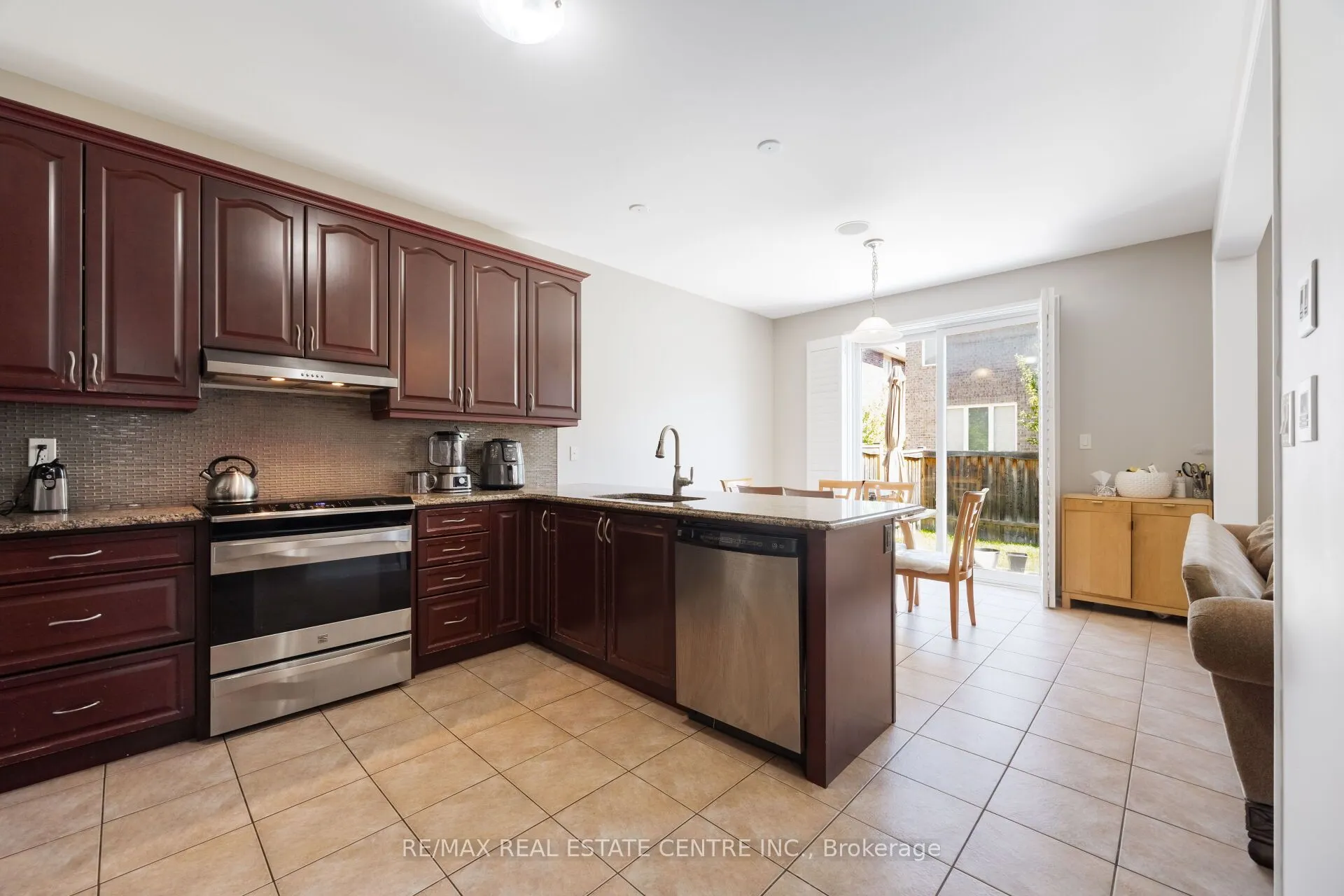 58 Seafair Crescent