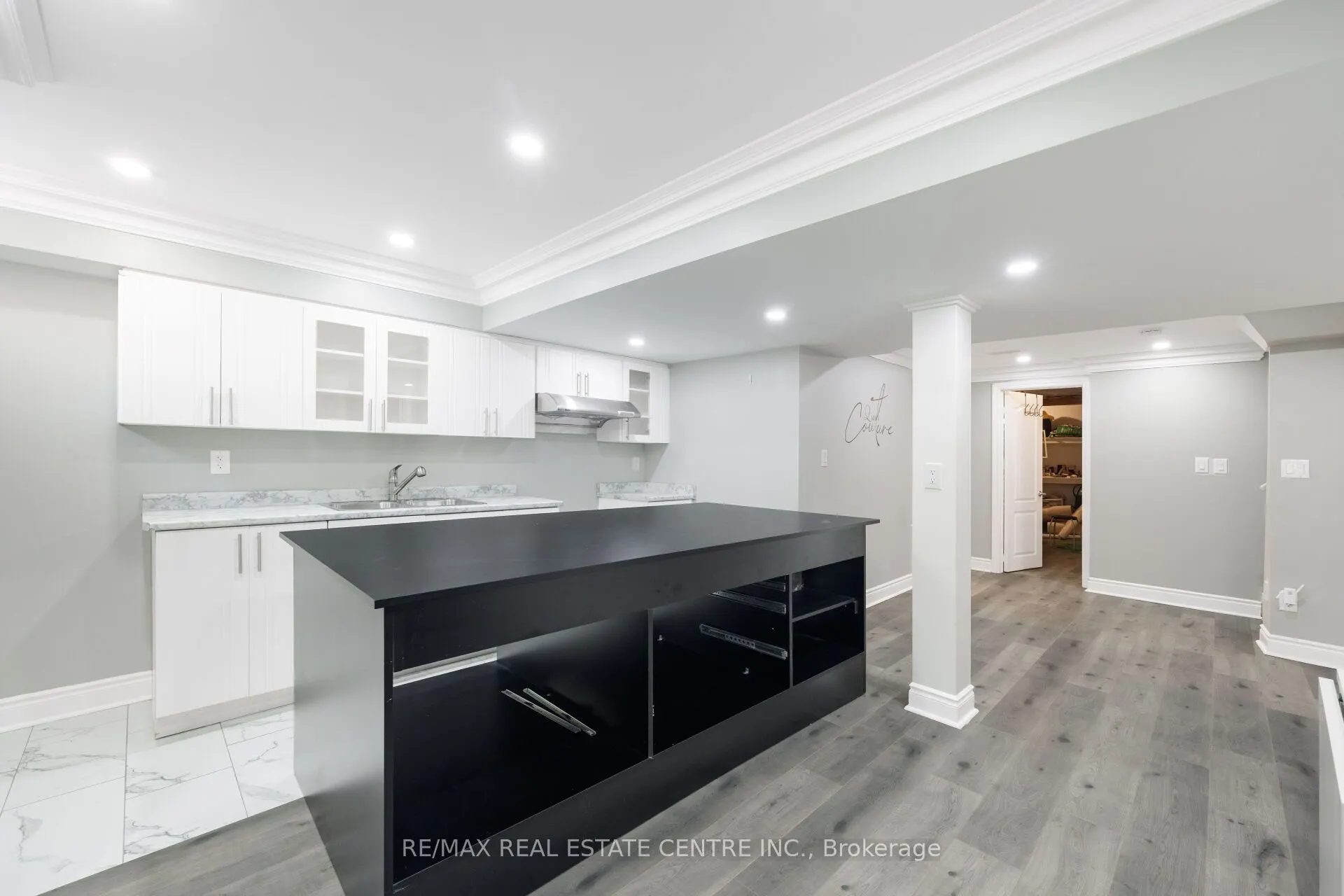 58 Seafair Crescent