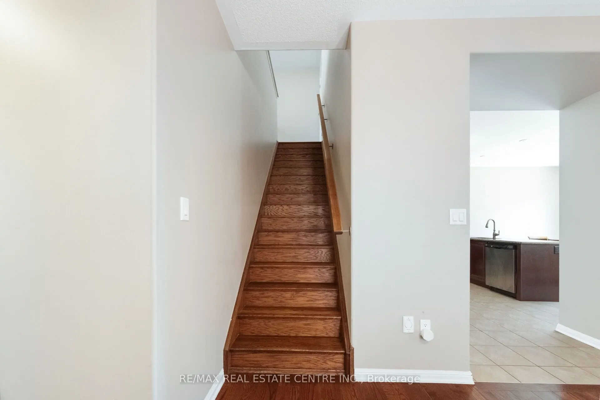 58 Seafair Crescent