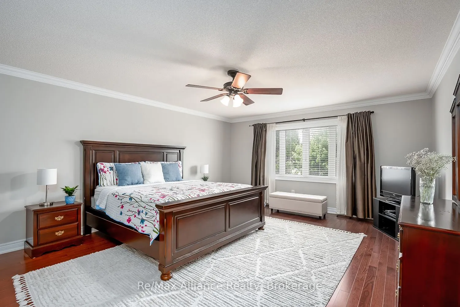 1367 Arrowhead Road