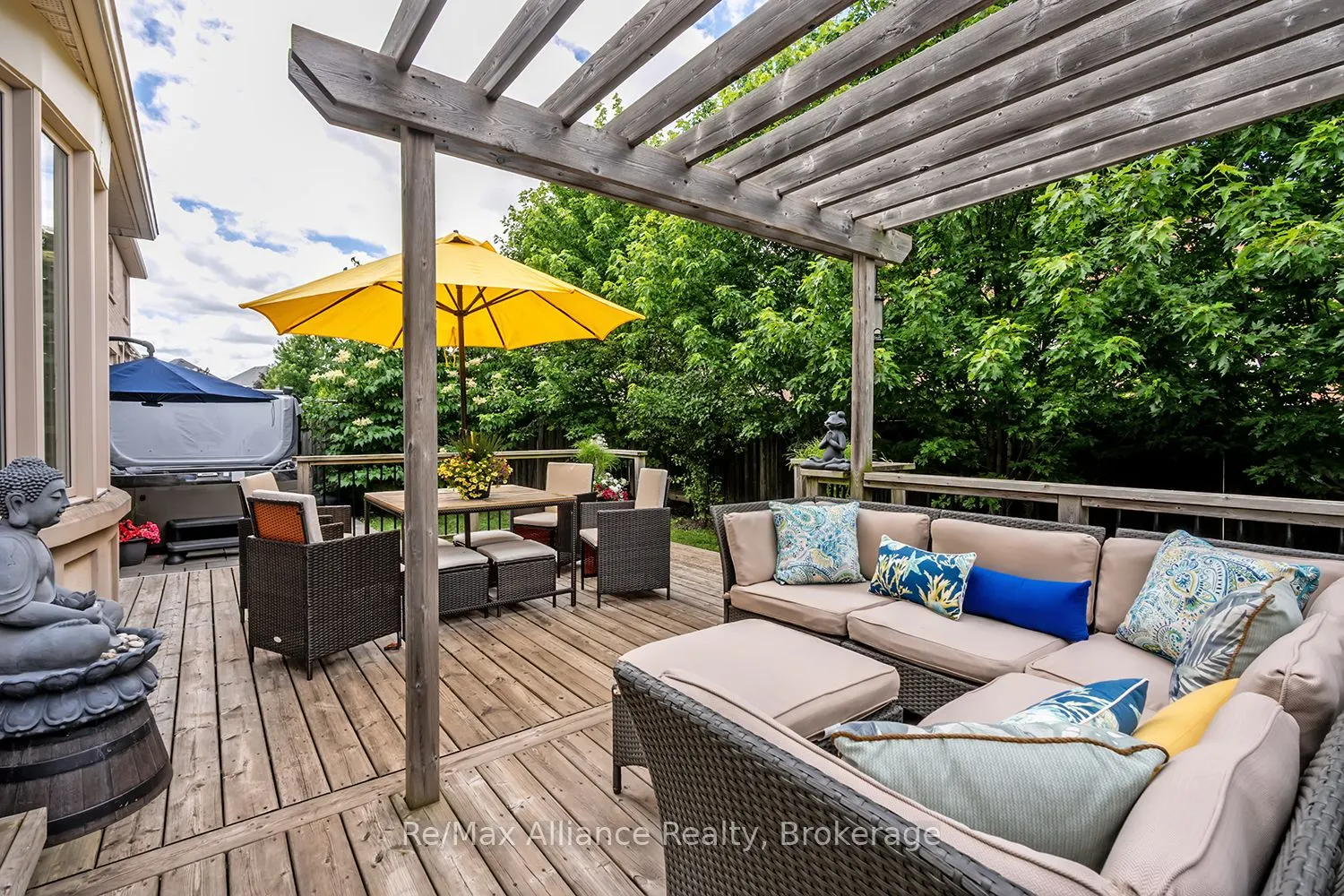 1367 Arrowhead Road