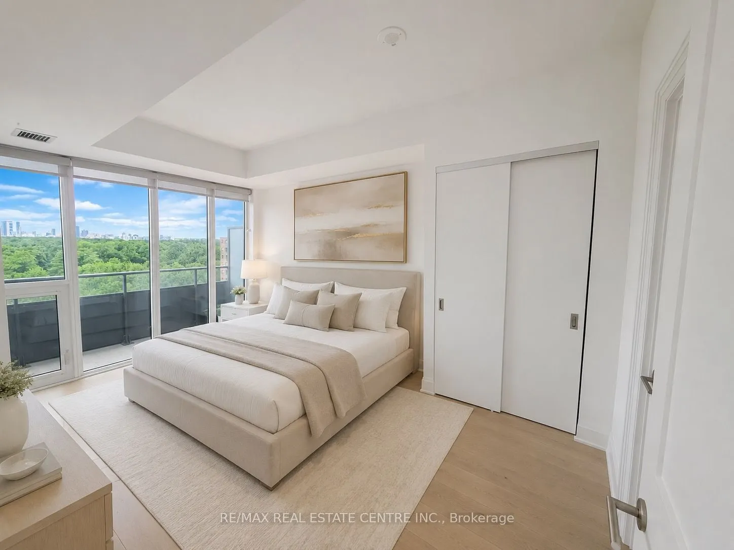 21 Park Street E #1507