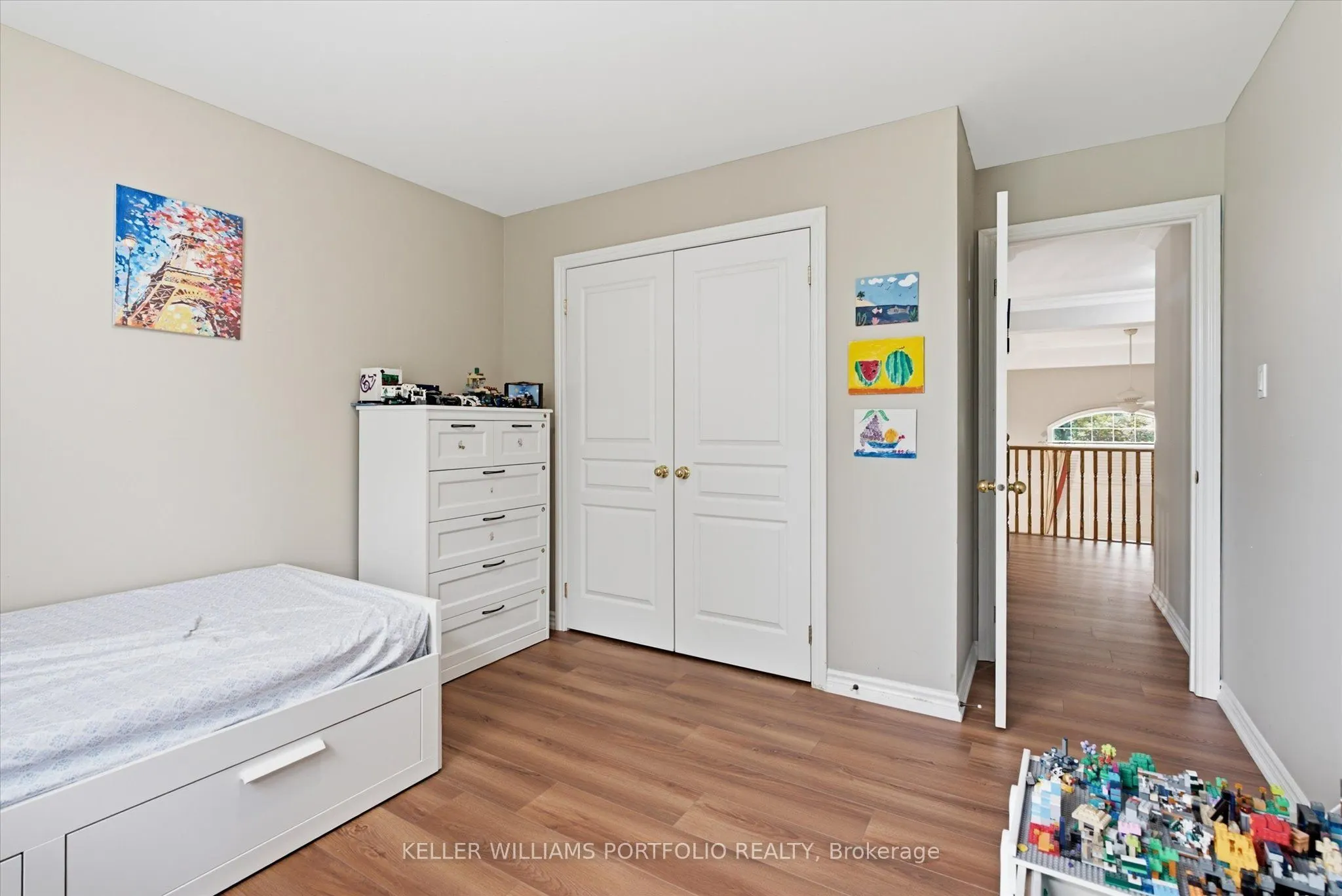2153 Meadowglen Drive