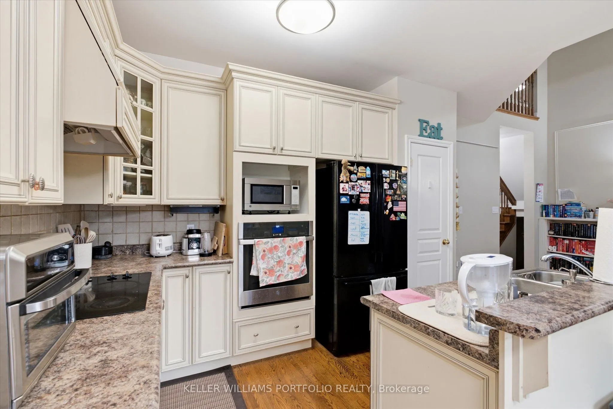 2153 Meadowglen Drive