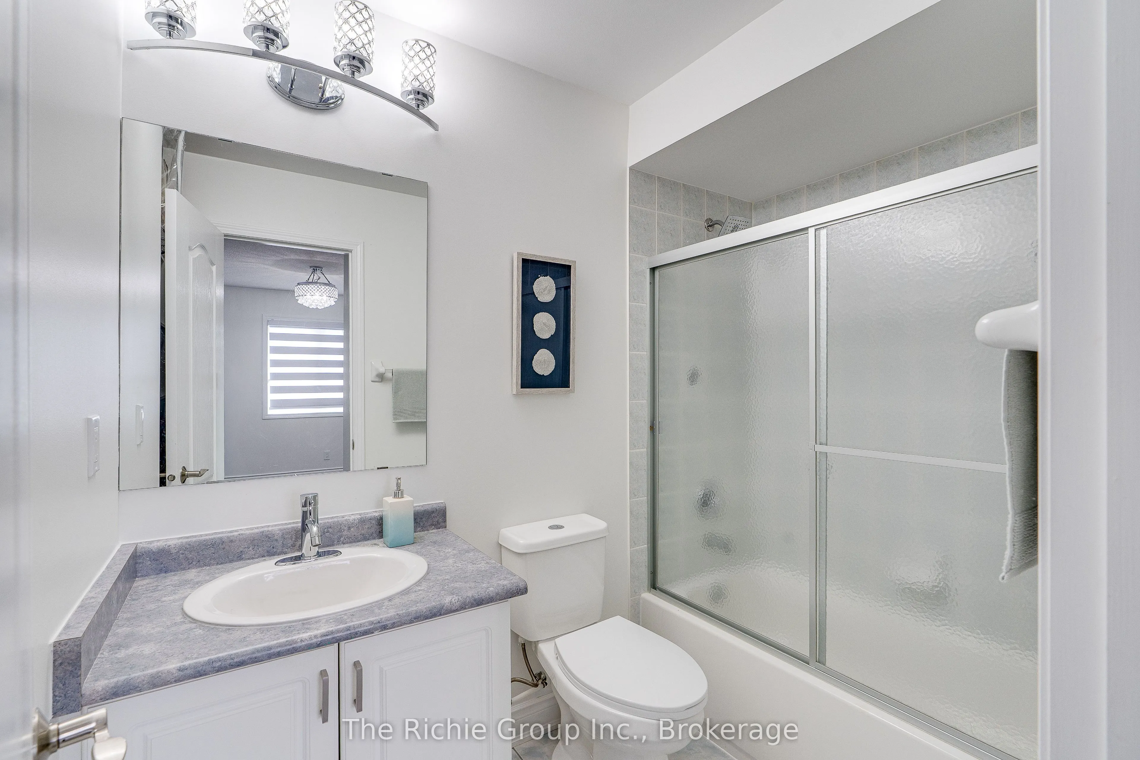 59 Tarquini Crescent
