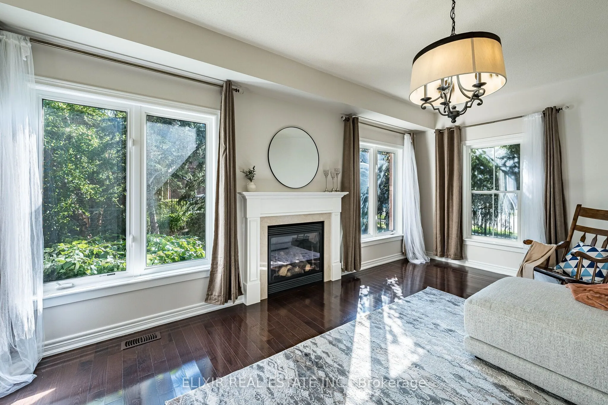 76 North Riverdale Drive
