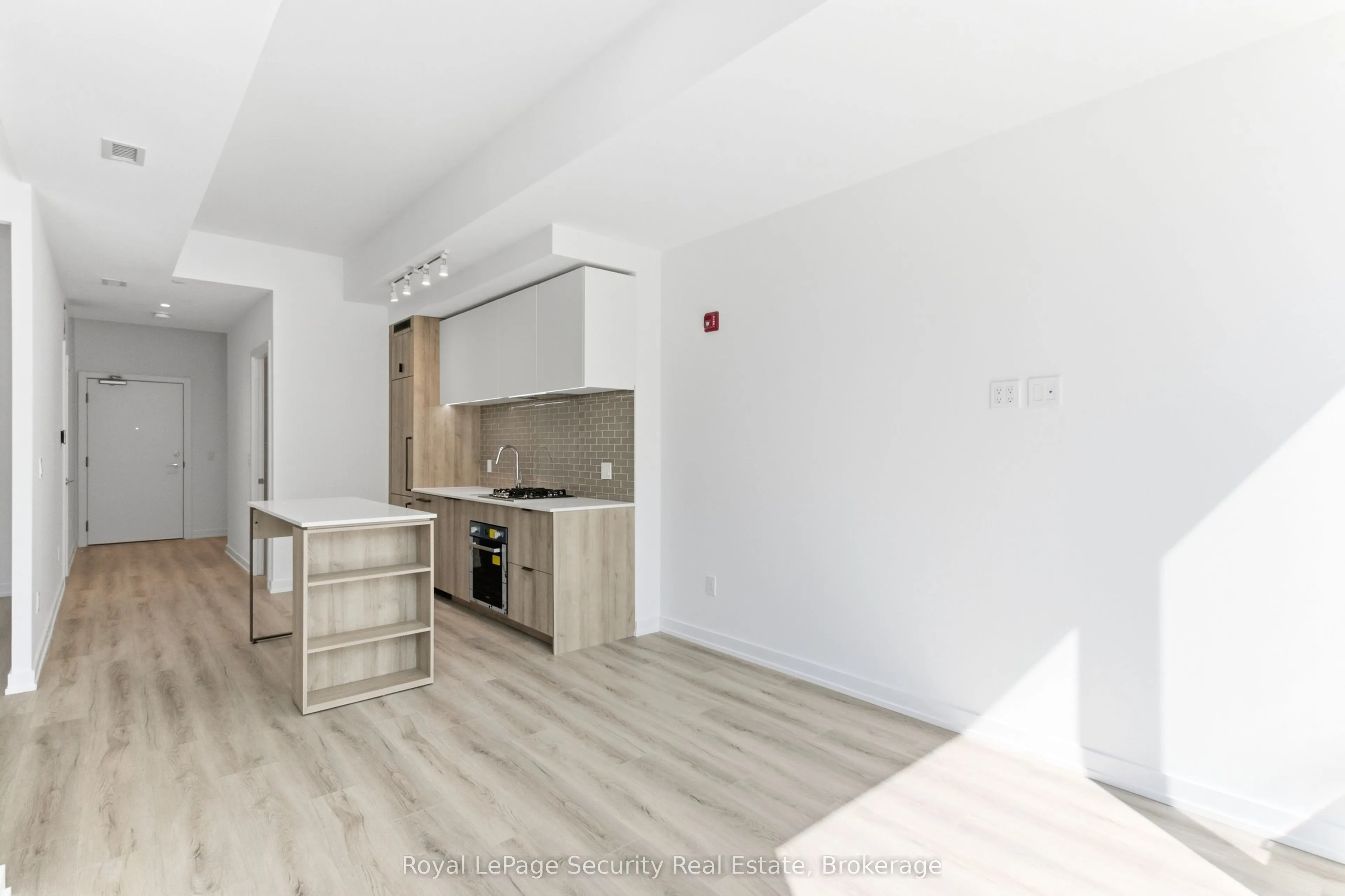 722 Marlee Avenue #104