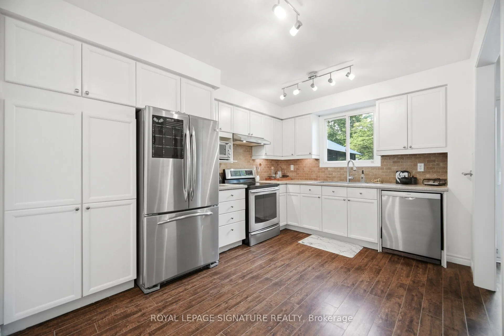 3453 Hannibal Road