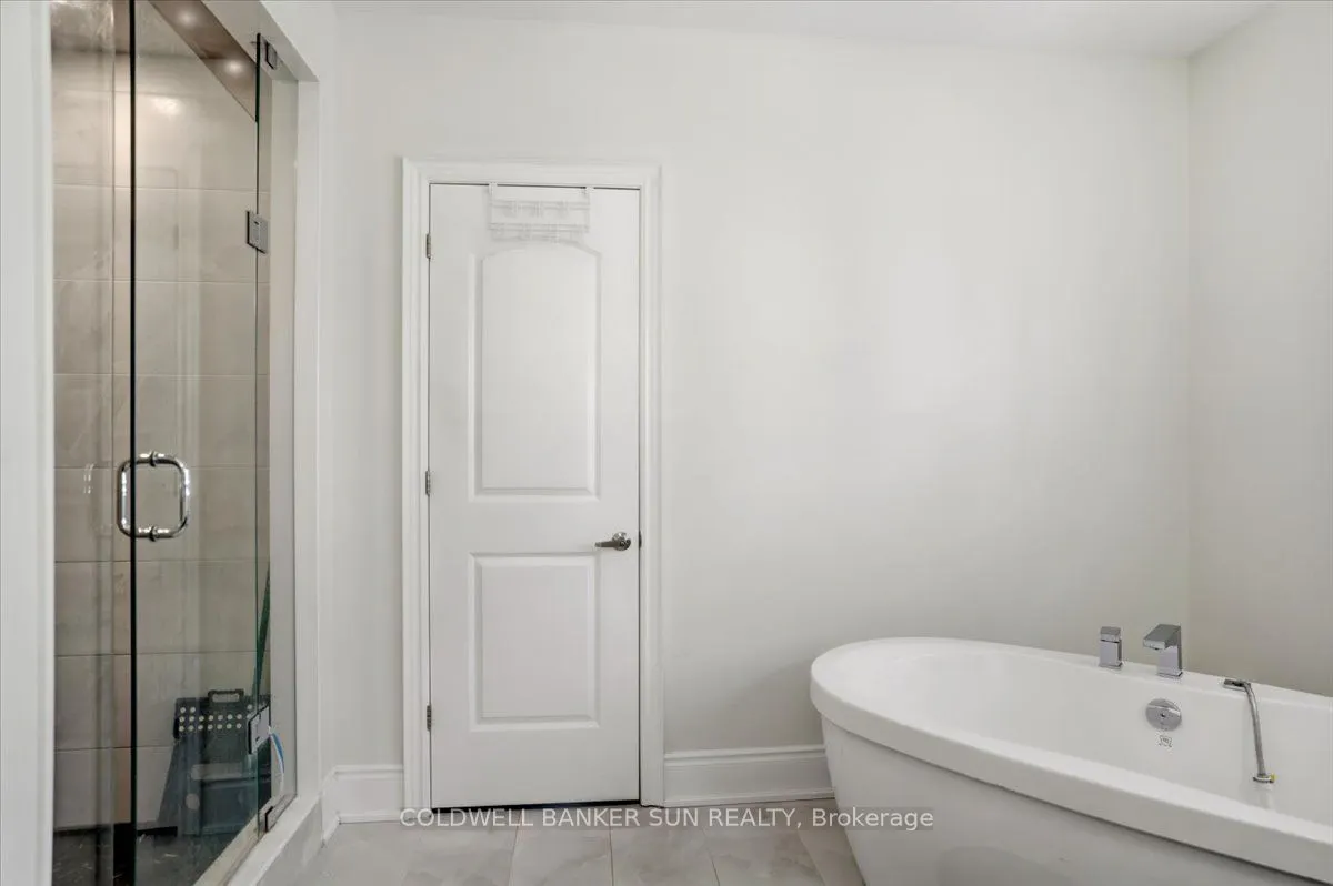 87 James Walker Avenue