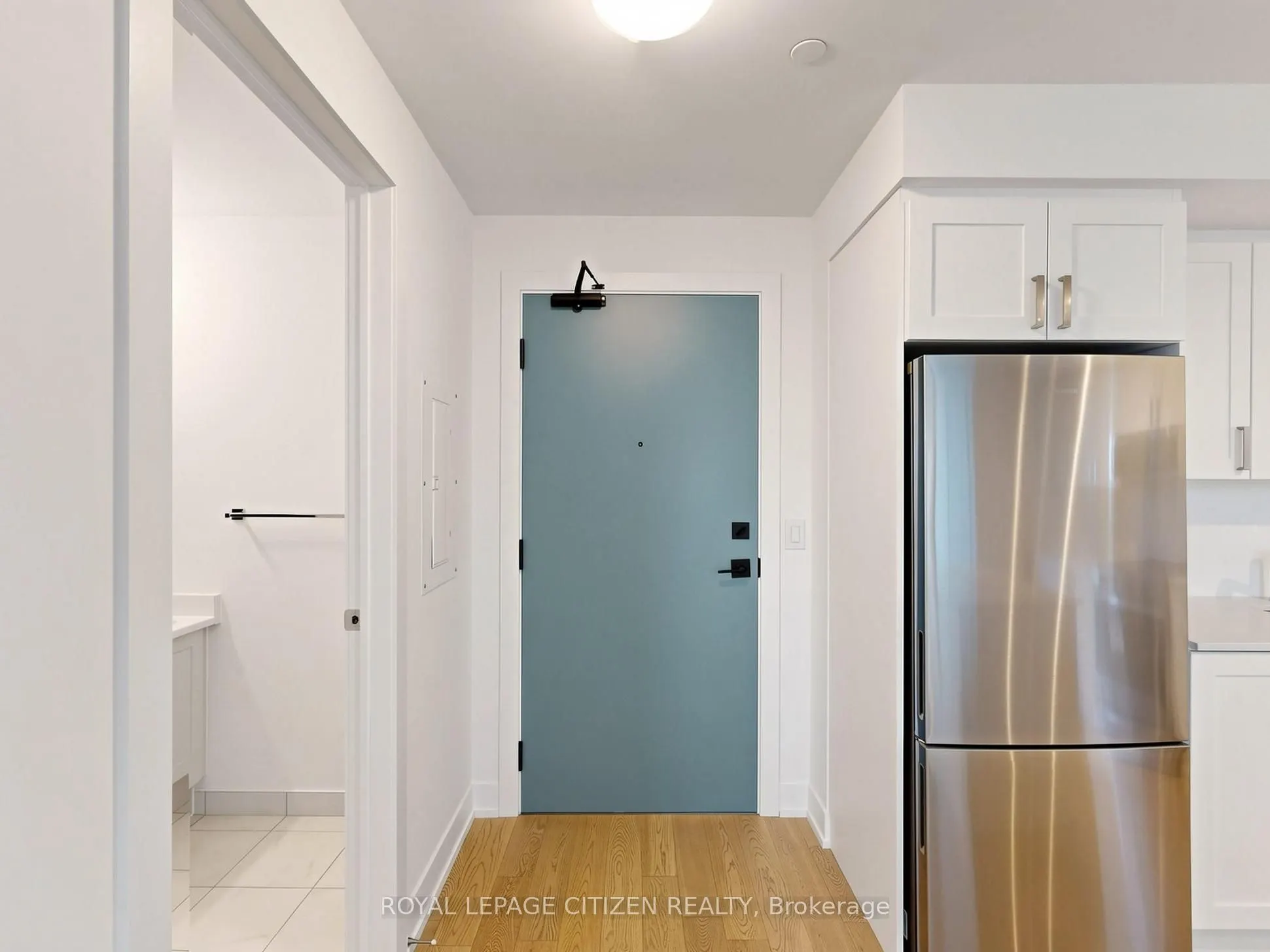 1063 DOUGLAS MCCURDY COMM #1208
