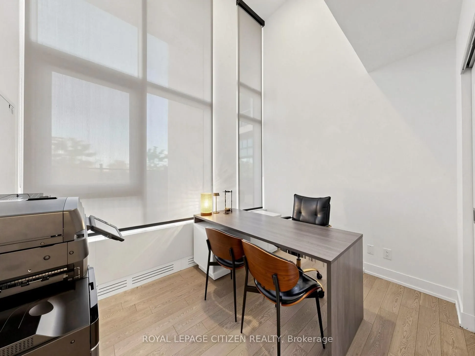 1063 Douglas McCurdy Comm #104