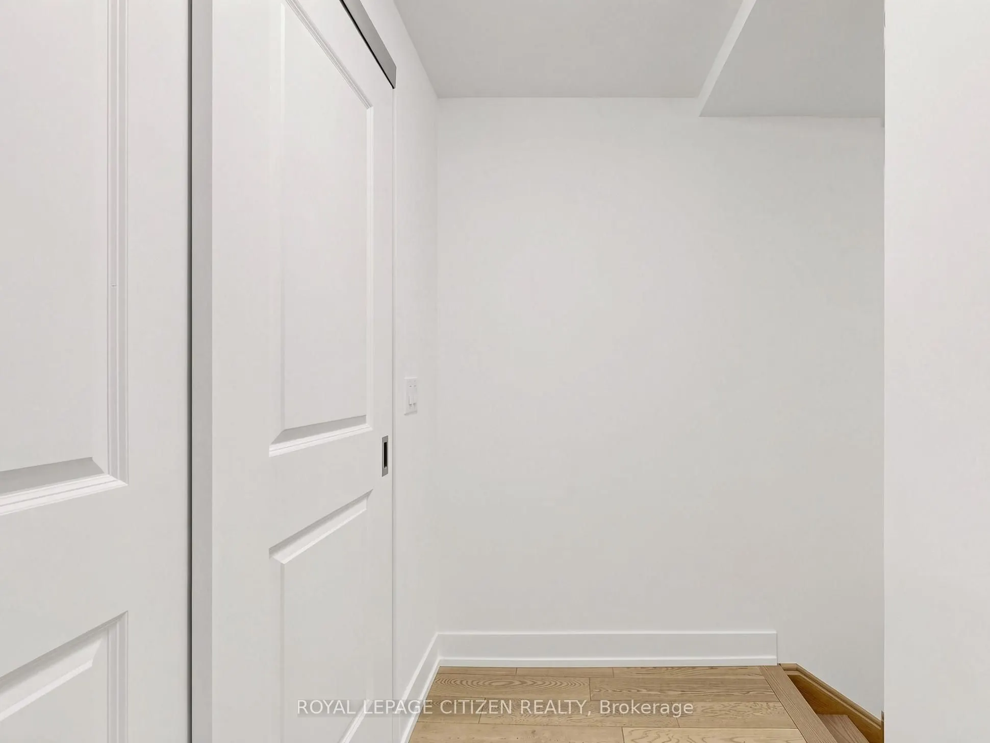 1063 Douglas McCurdy Comm #104