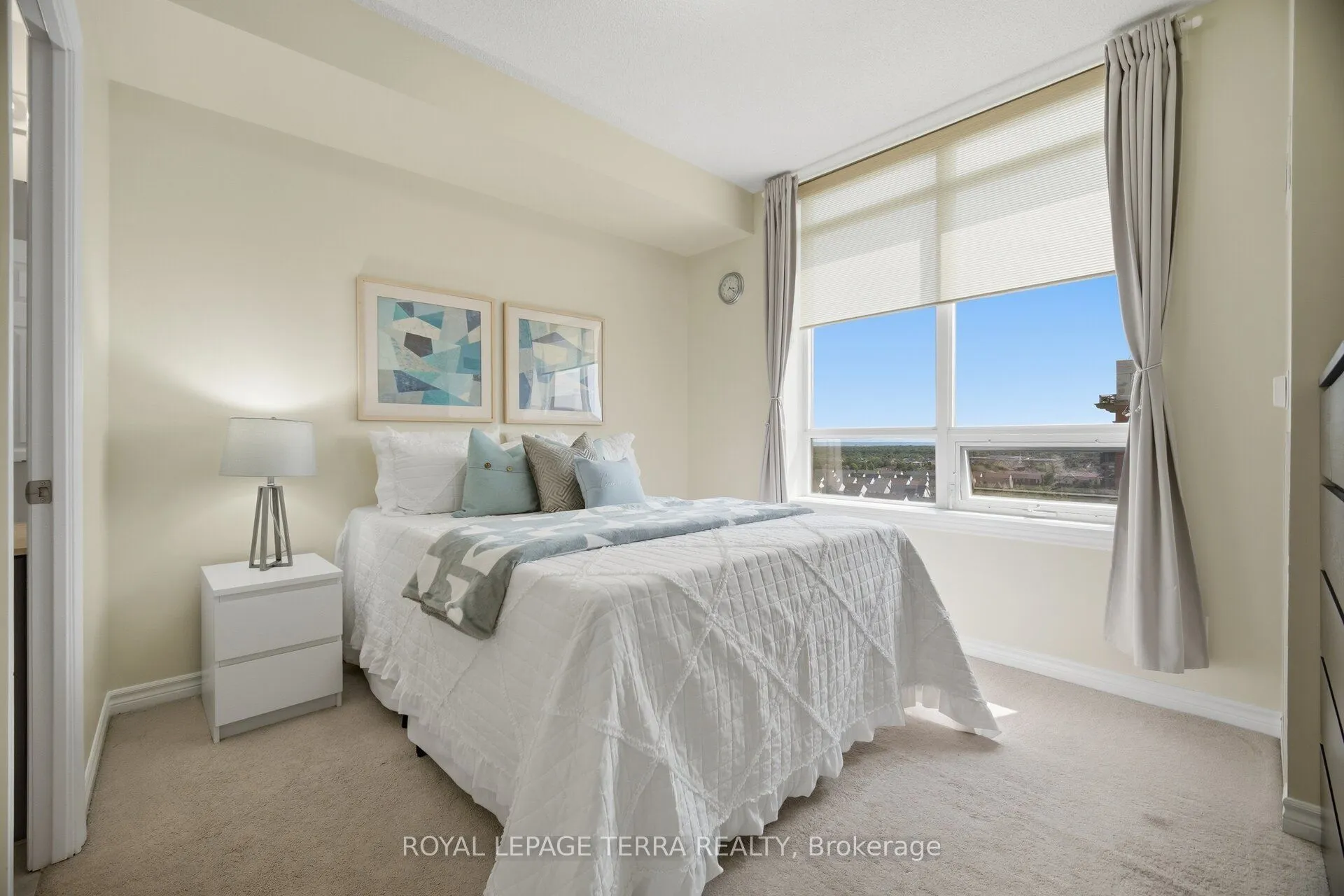 2379 Central Park Drive #1011